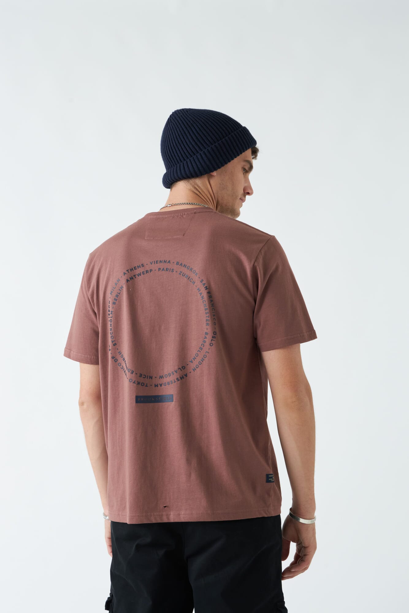REMERA ESHER