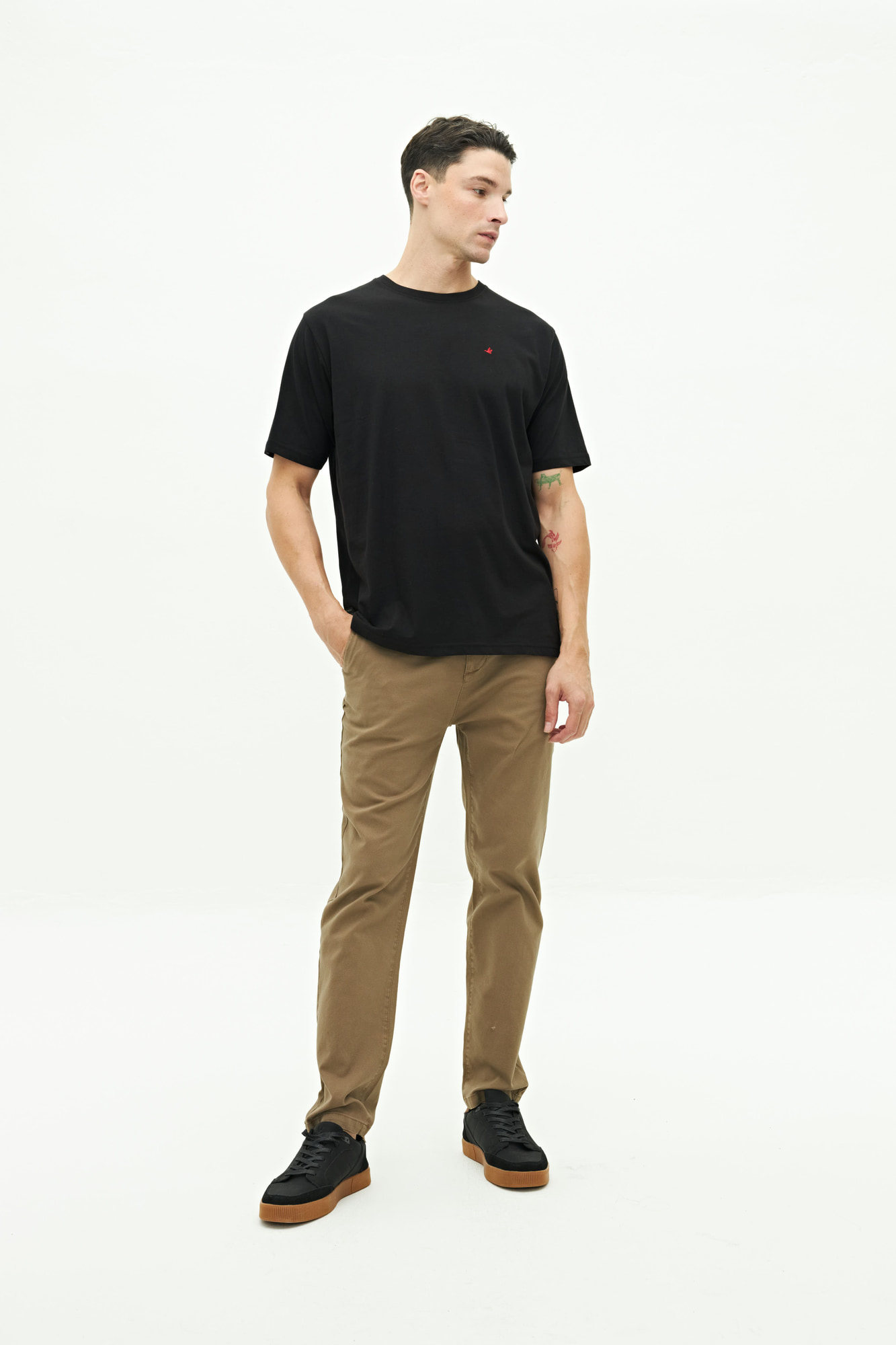 REMERA HANDAL