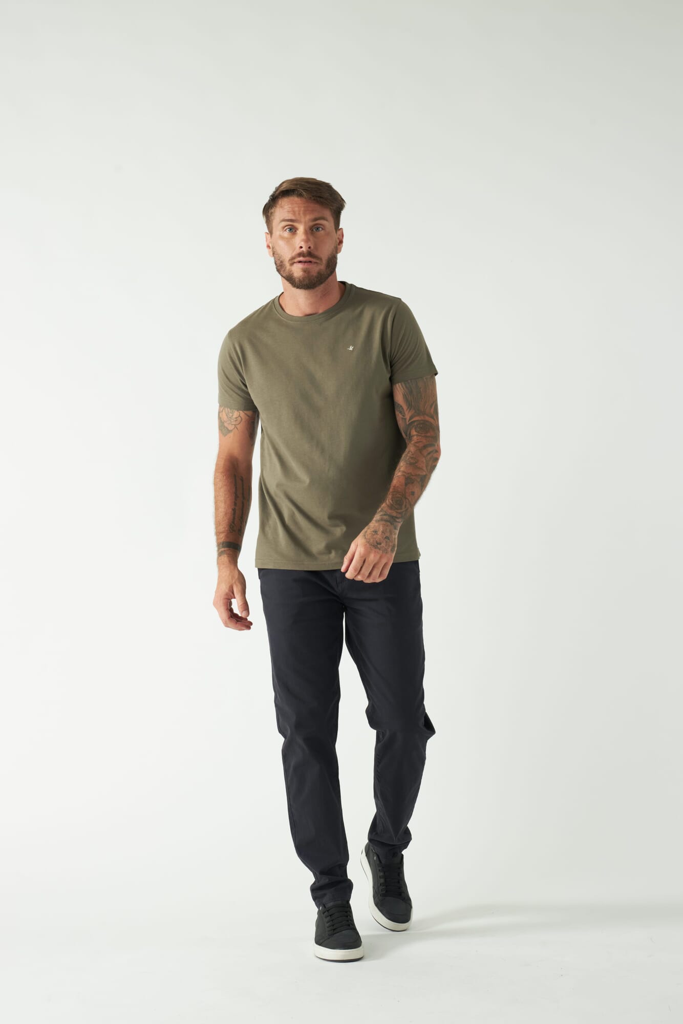 REMERA EWAN