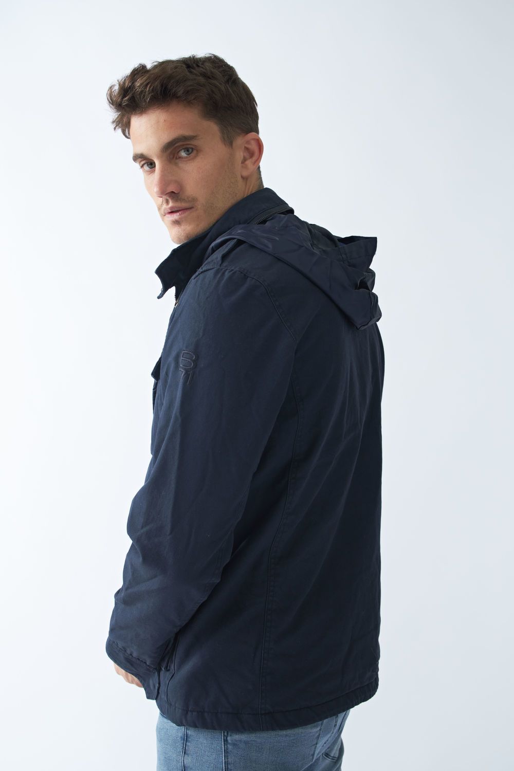 CAMPERA FORCE