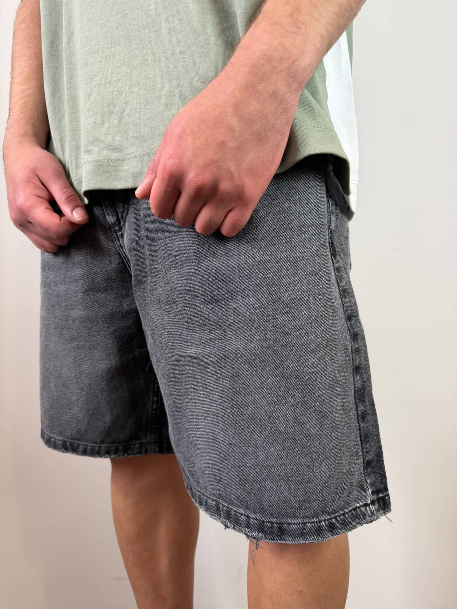 Bermuda Jean Brek