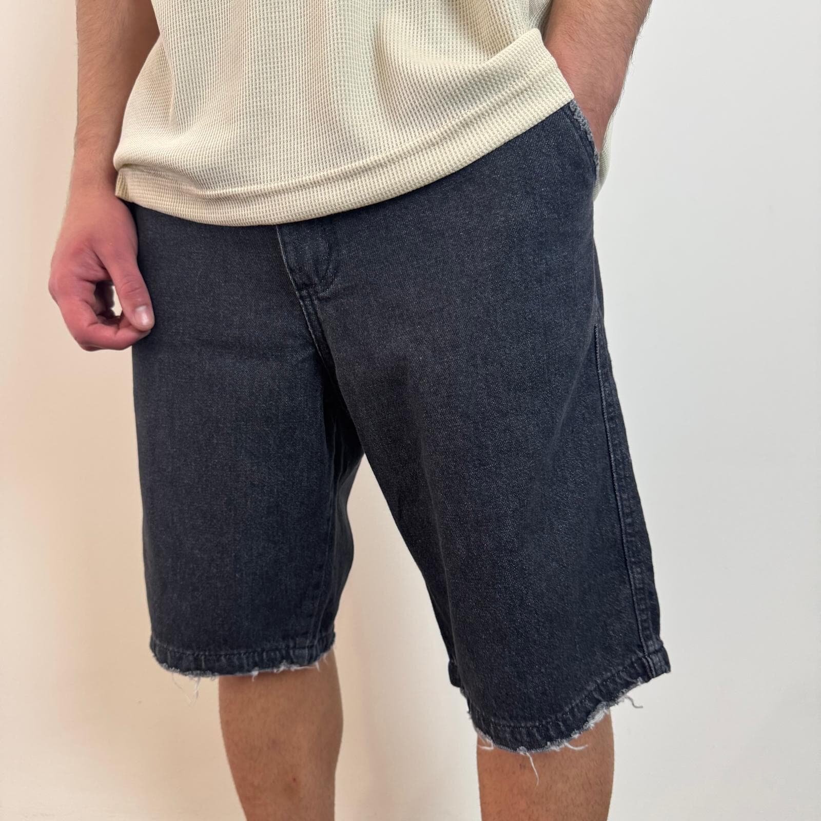 Bermuda baggy deflecada