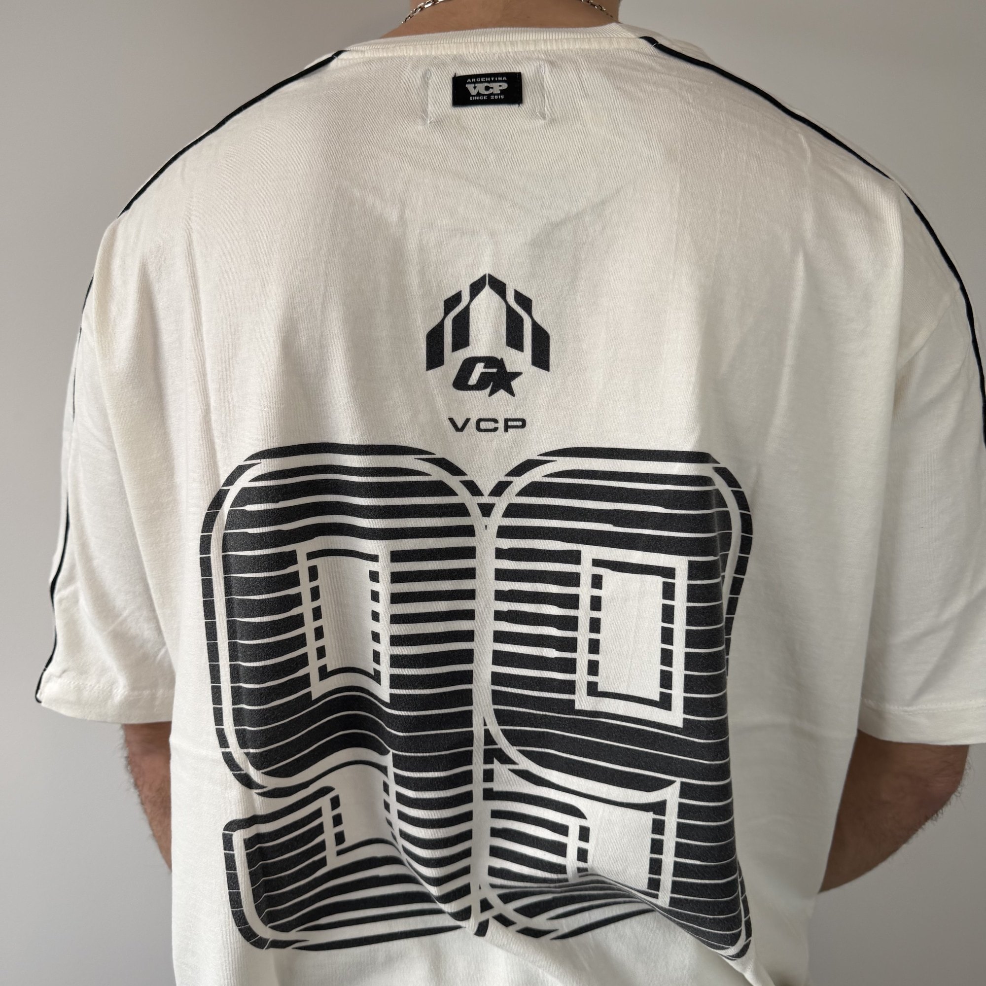 Remera Rift Nine