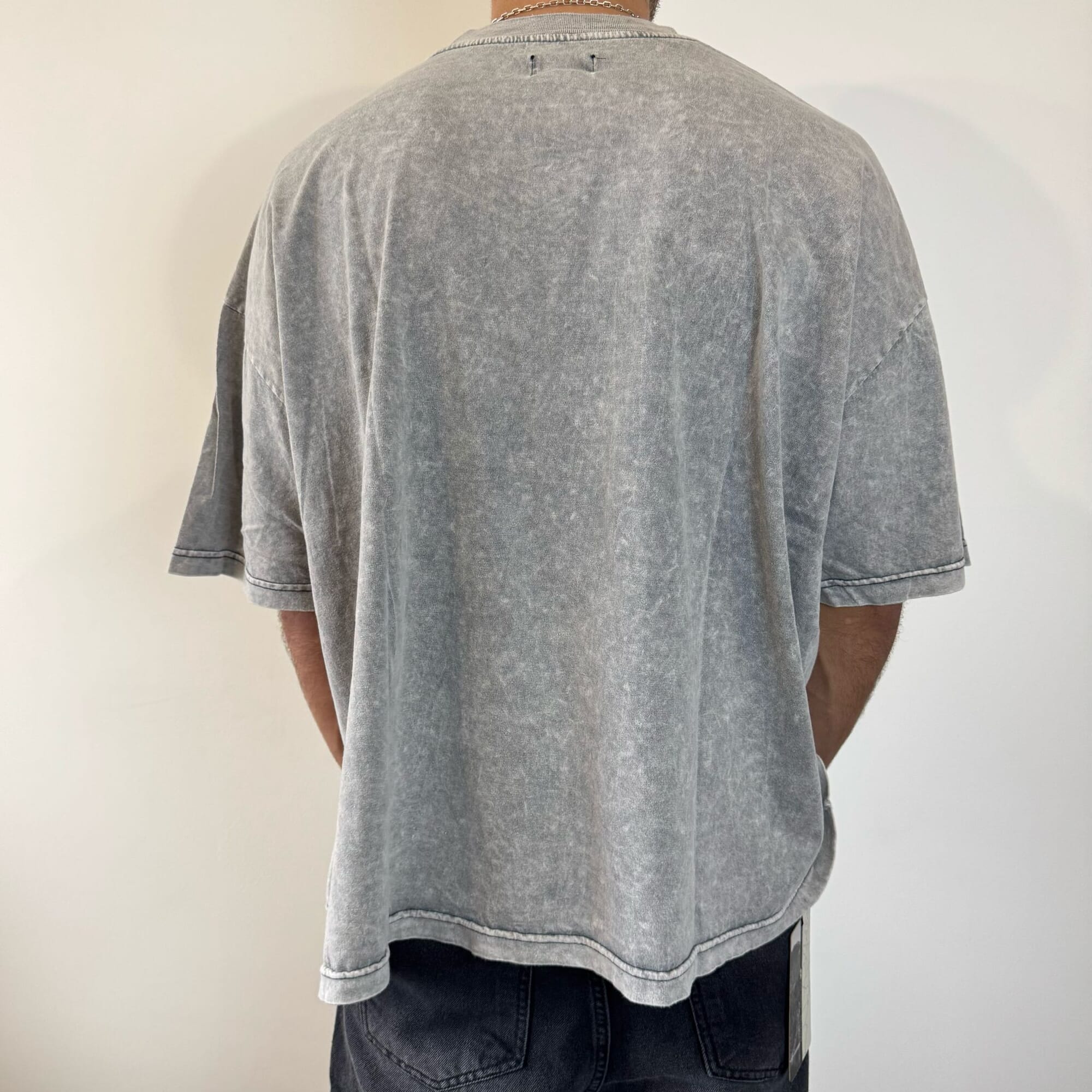 Remera boxy snow