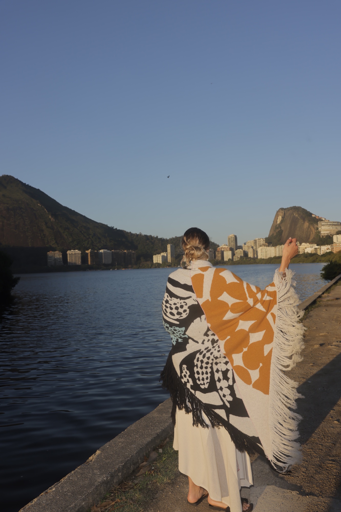 Ruana Rio