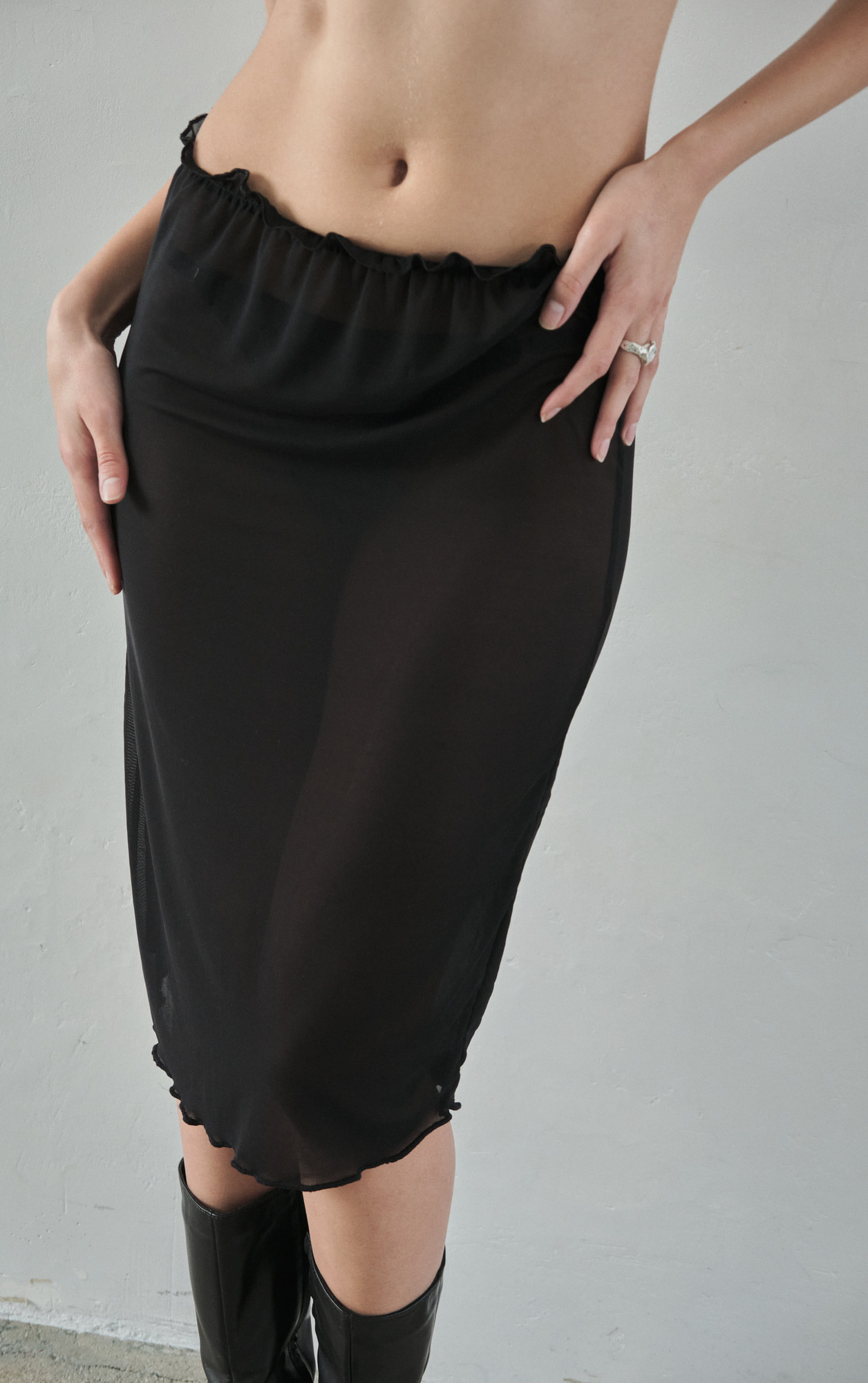 MESH MIDI SKIRT