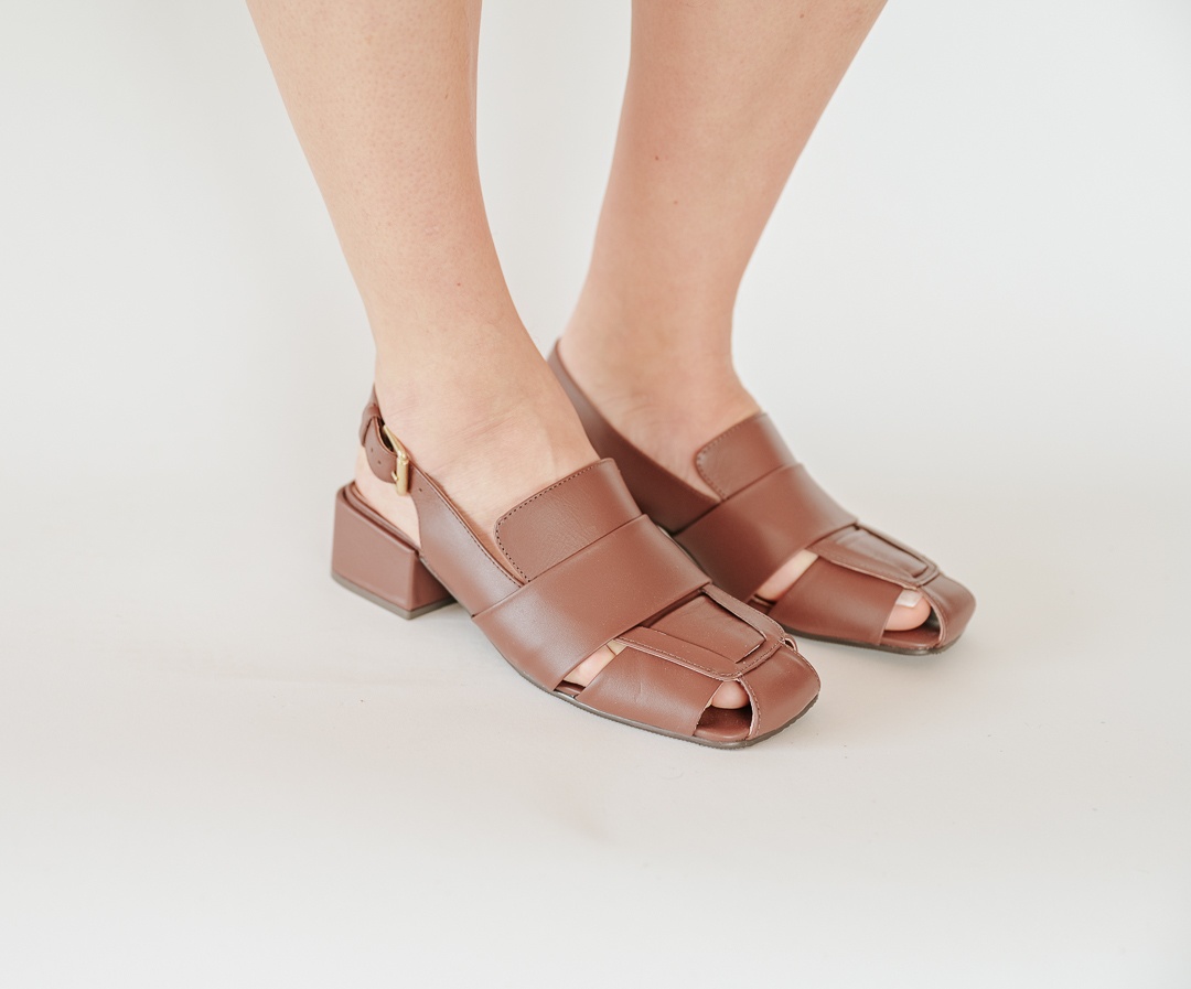 SANDALIA RINA BROWNIE