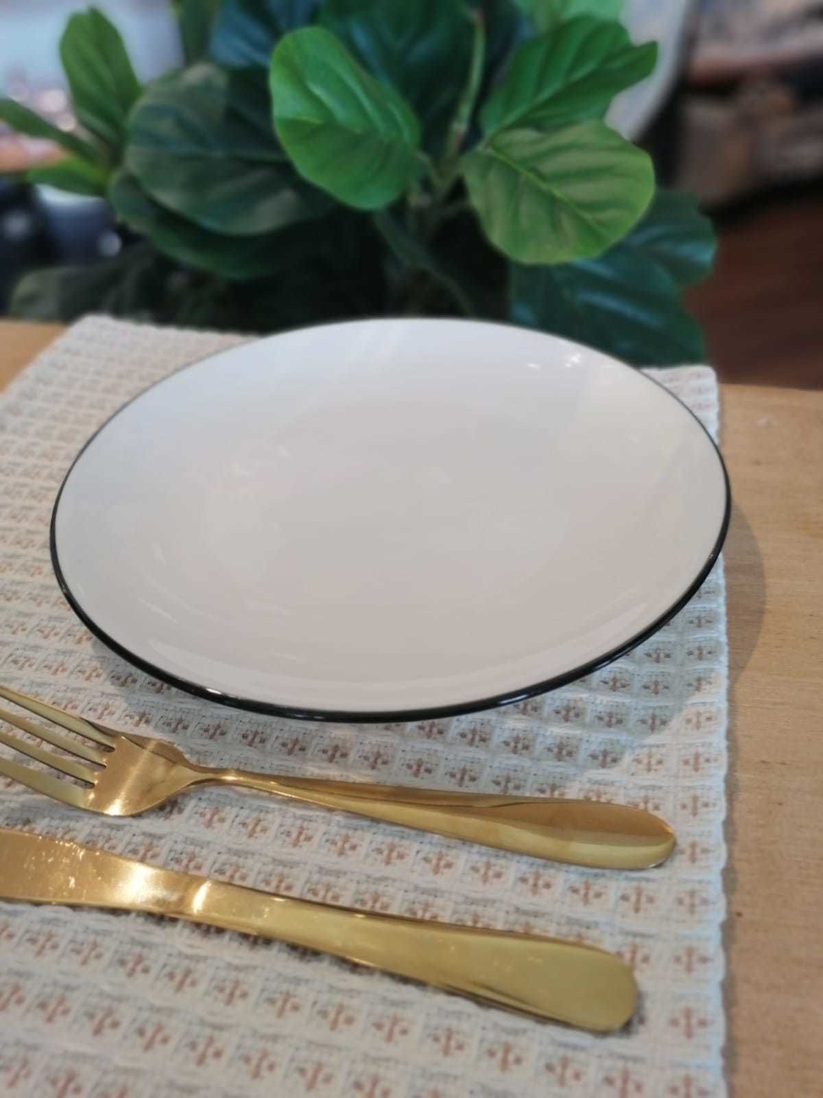 Plato llano pequeño