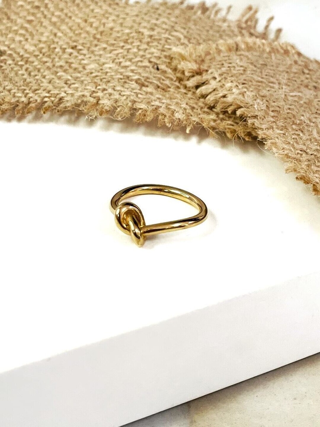 ANILLO NUDO DORADO