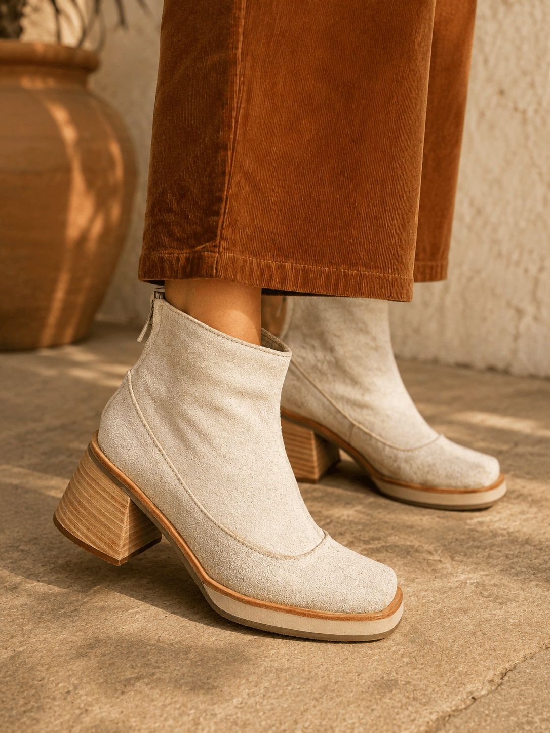 Bota Brooks