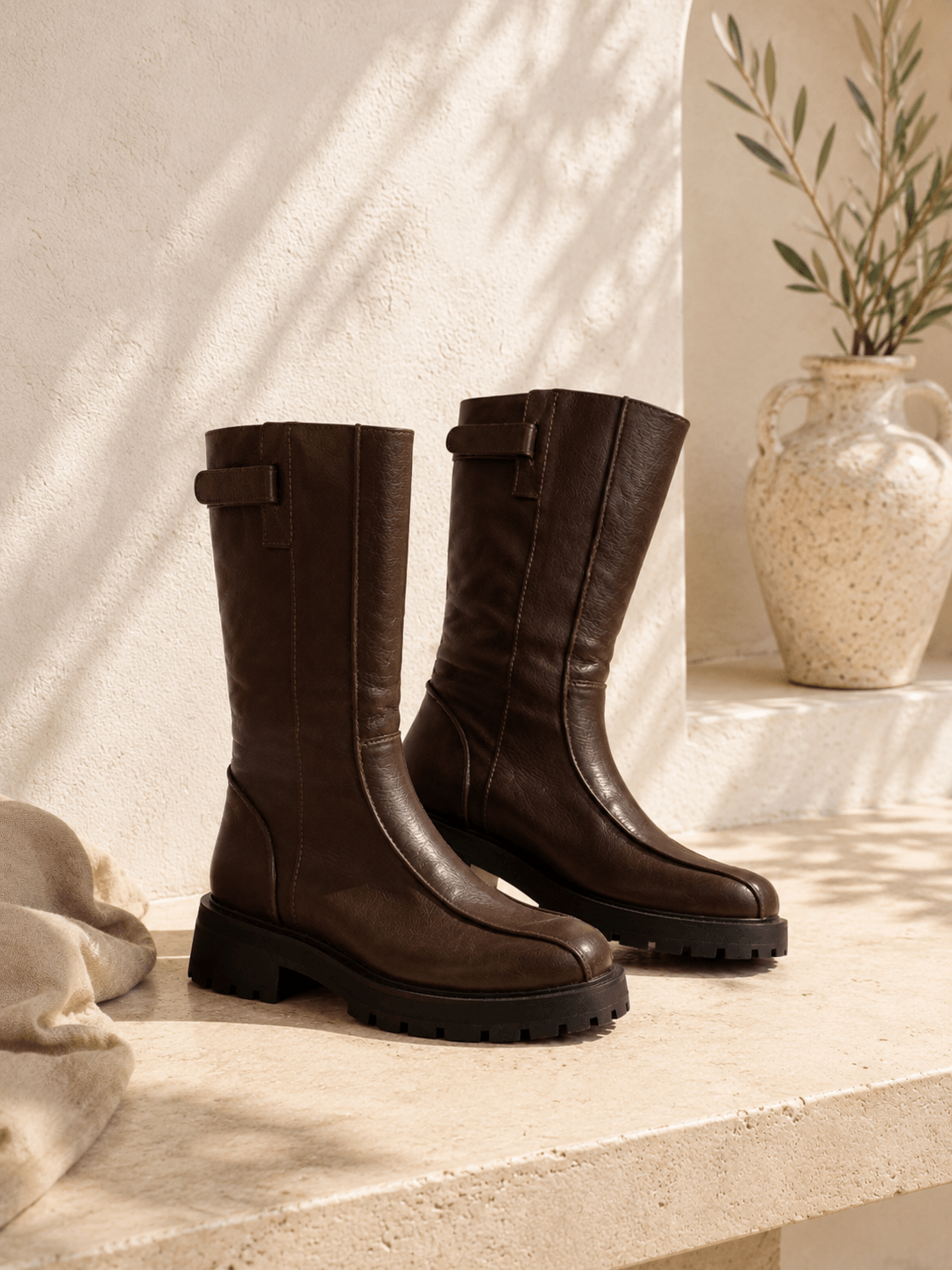 Bota Cleveland