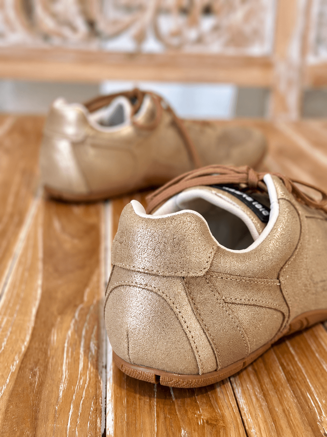 Sneaker Cline