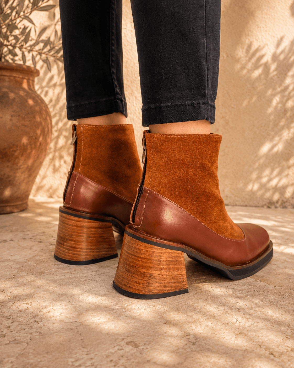 Bota Brooks