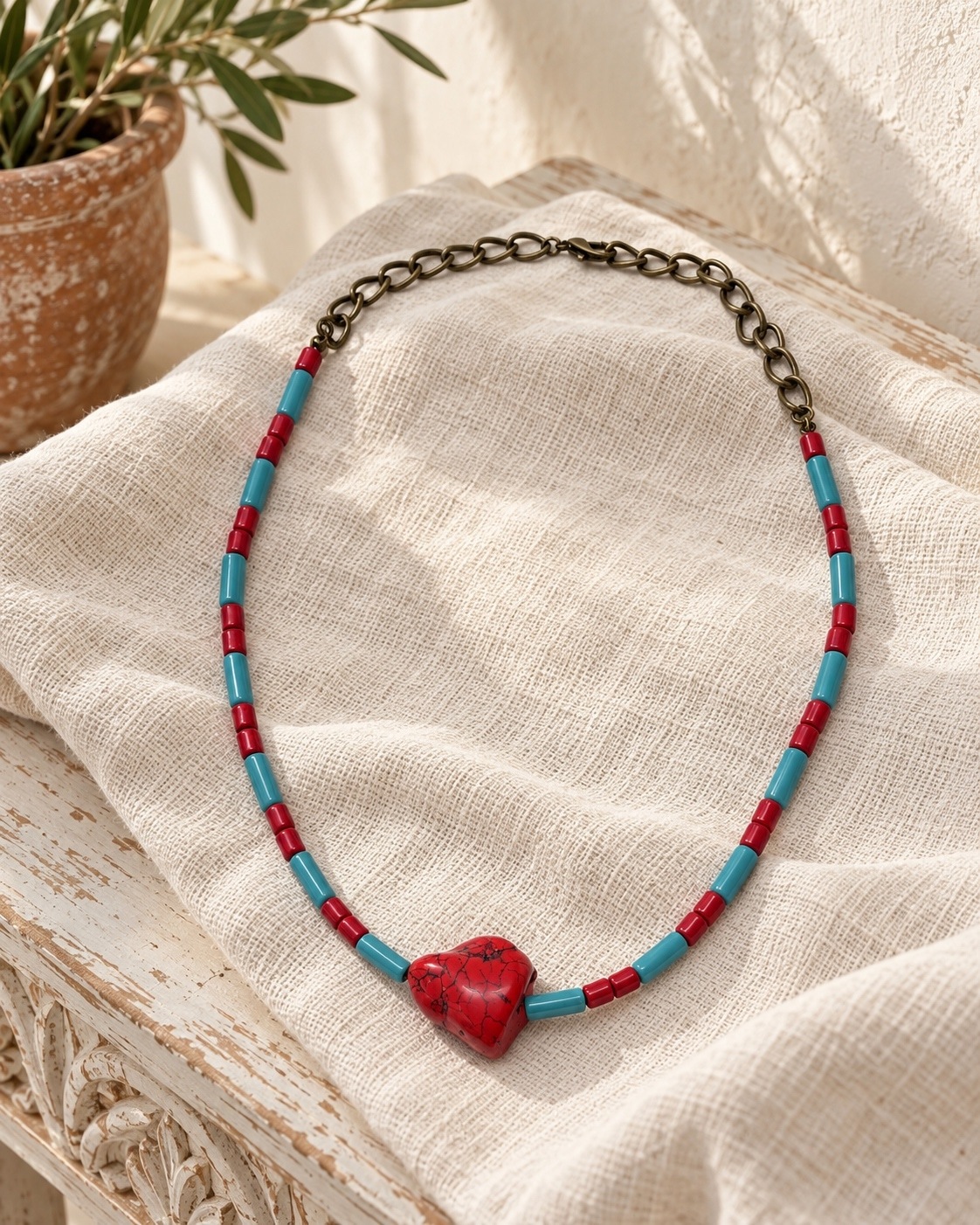 Alma Necklace
