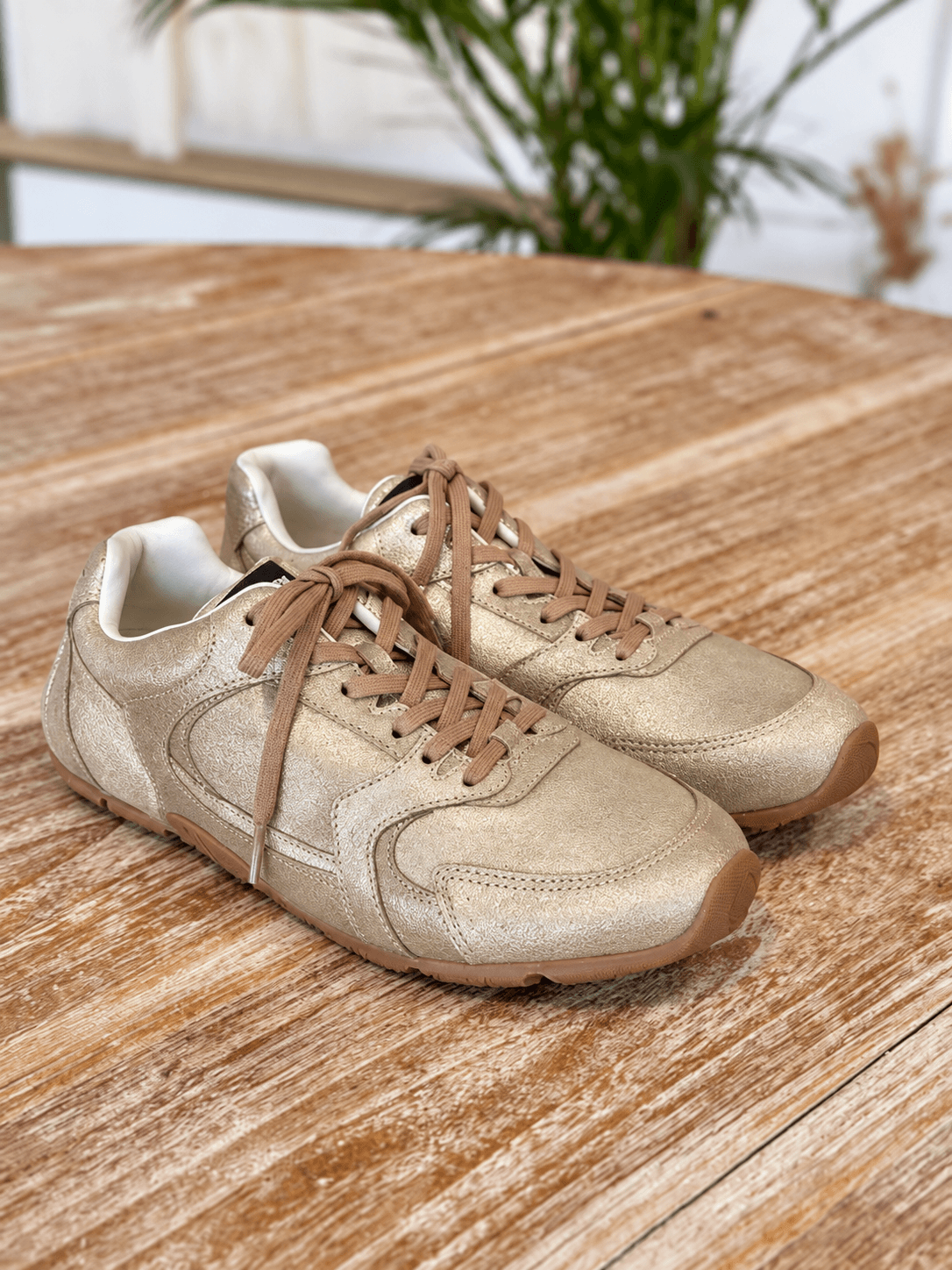 Sneaker Cline