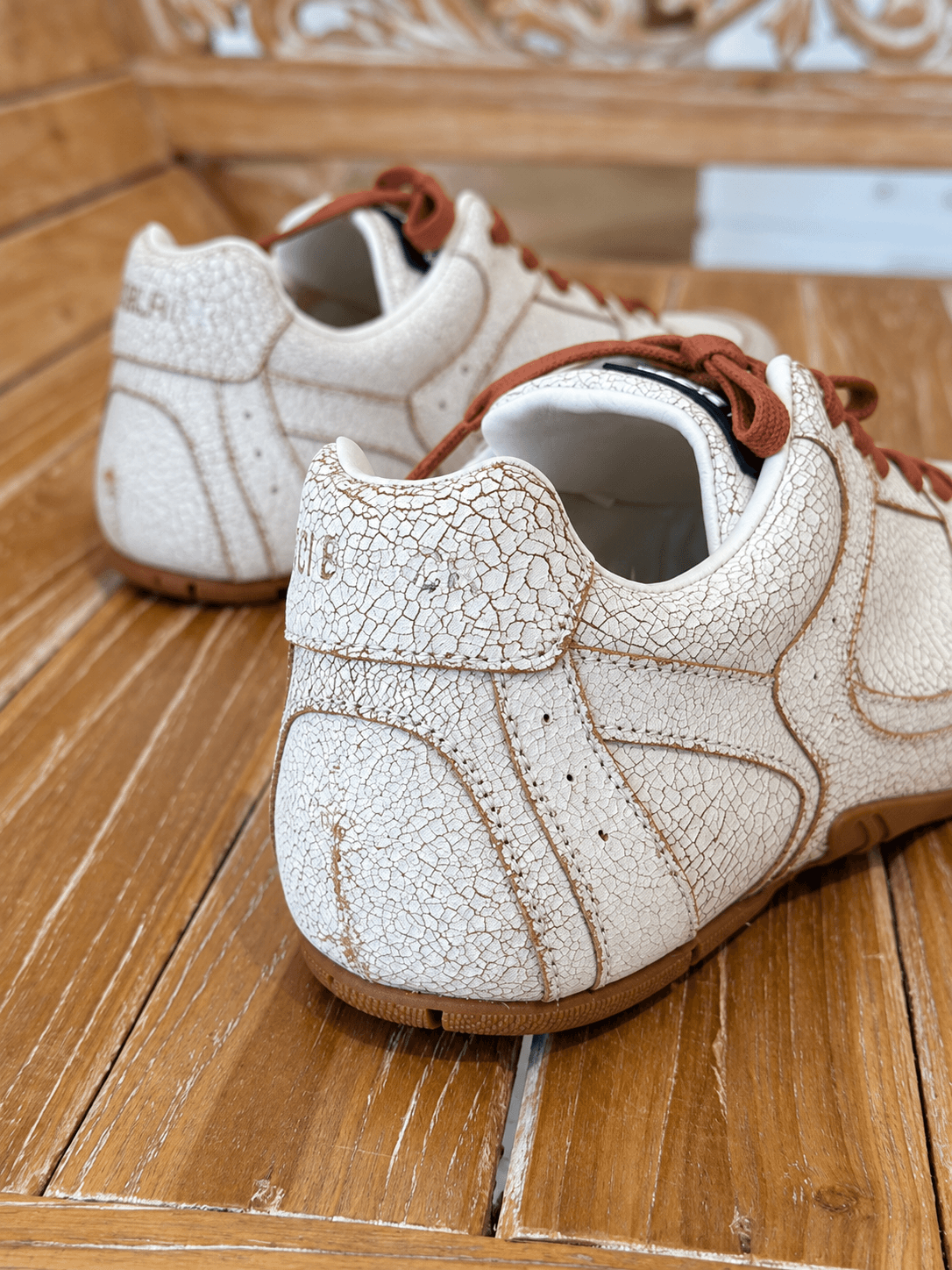 Sneaker Cline