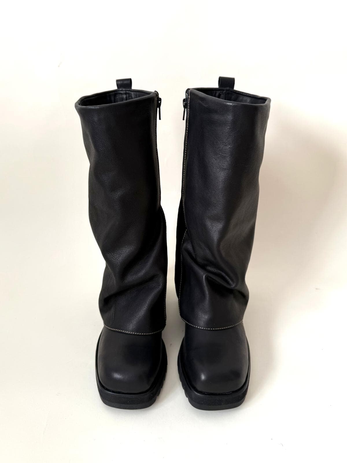 Bota Etérea