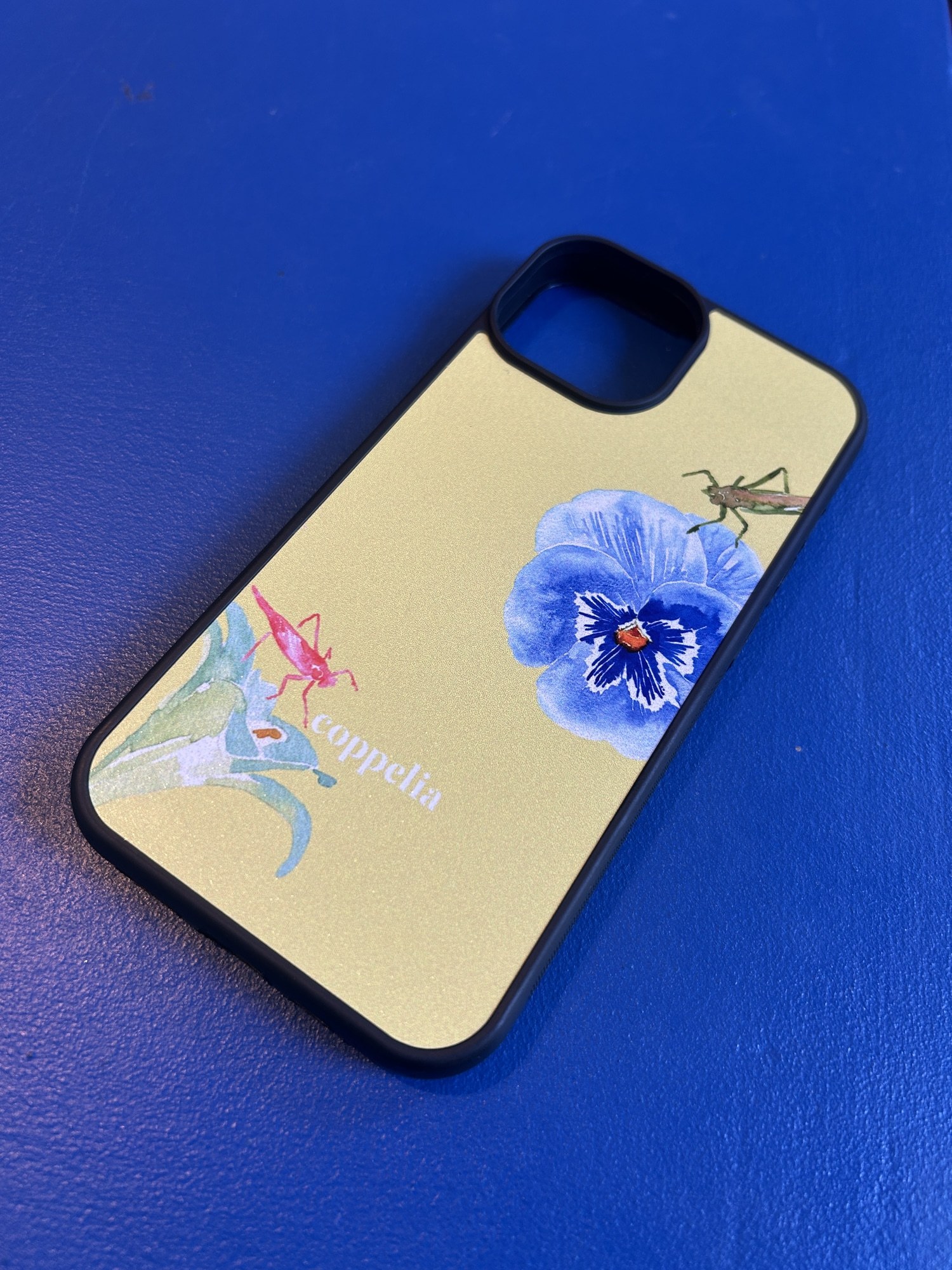 Case by Coppelia