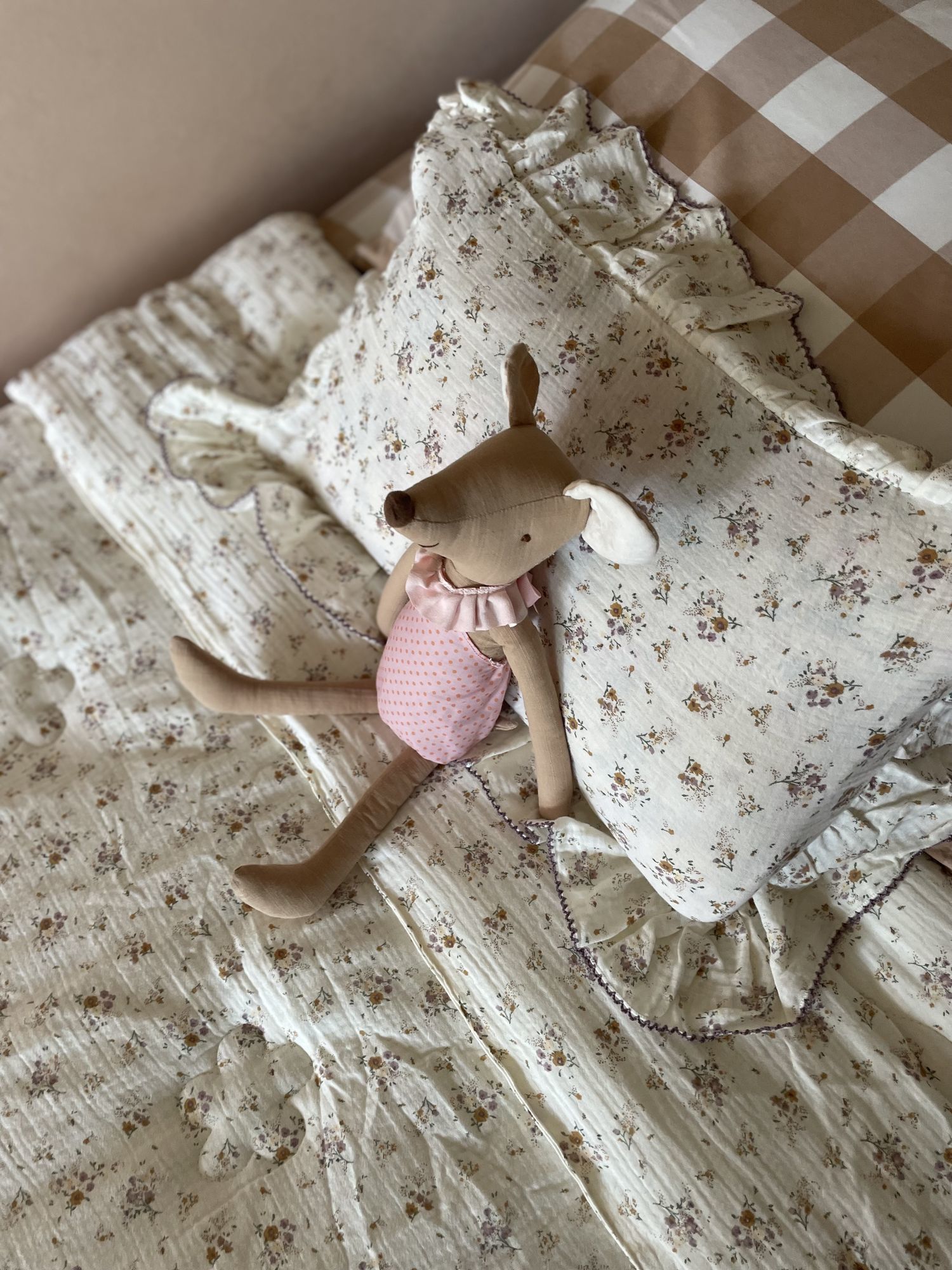 Acolchado puntilla con funda de almohadón para cama de una plaza
