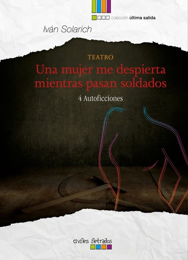 MUJER ME DESPIERTA MIENTRAS PASAN SOLDADOS, UNA