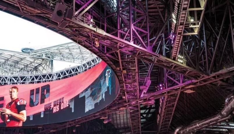 El Super Bowl se iluminó con Ephesus Sports Lighting LED de Eaton