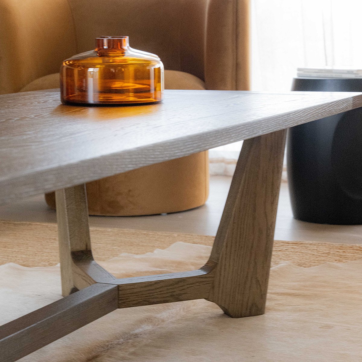 Mesa ratona June