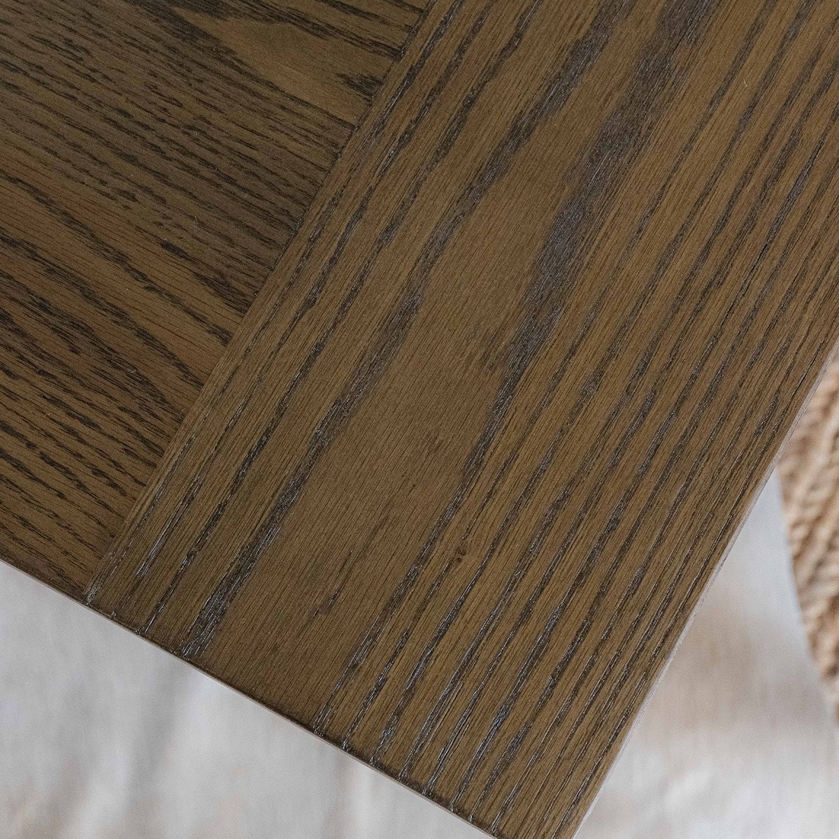 Mesa ratona June