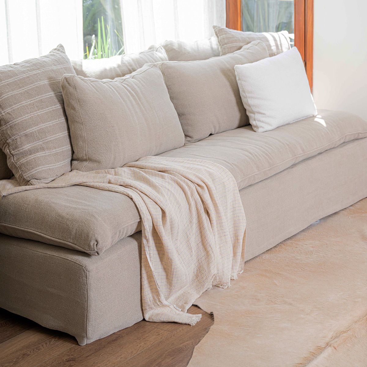 Sillón Thomas lino sand