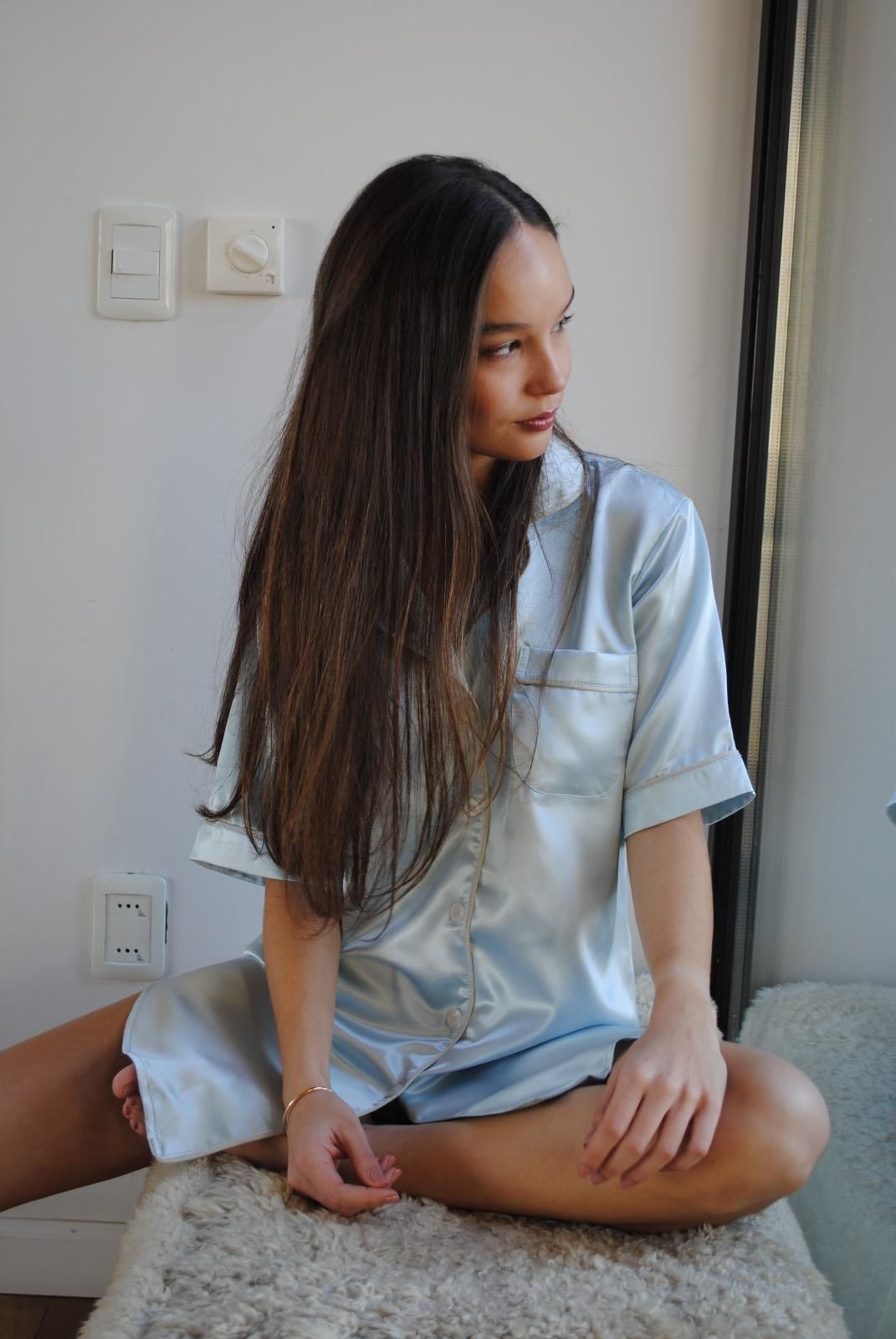 Camisa Inés manga corta satin