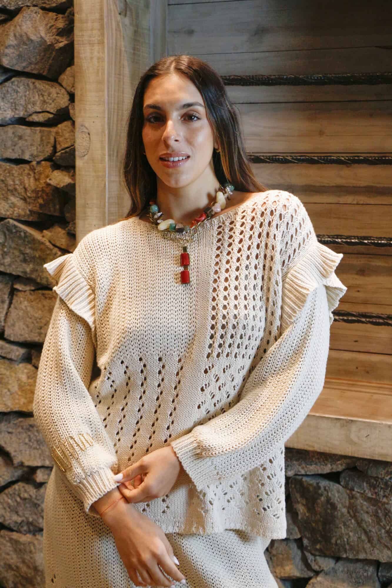 SWEATER AVE