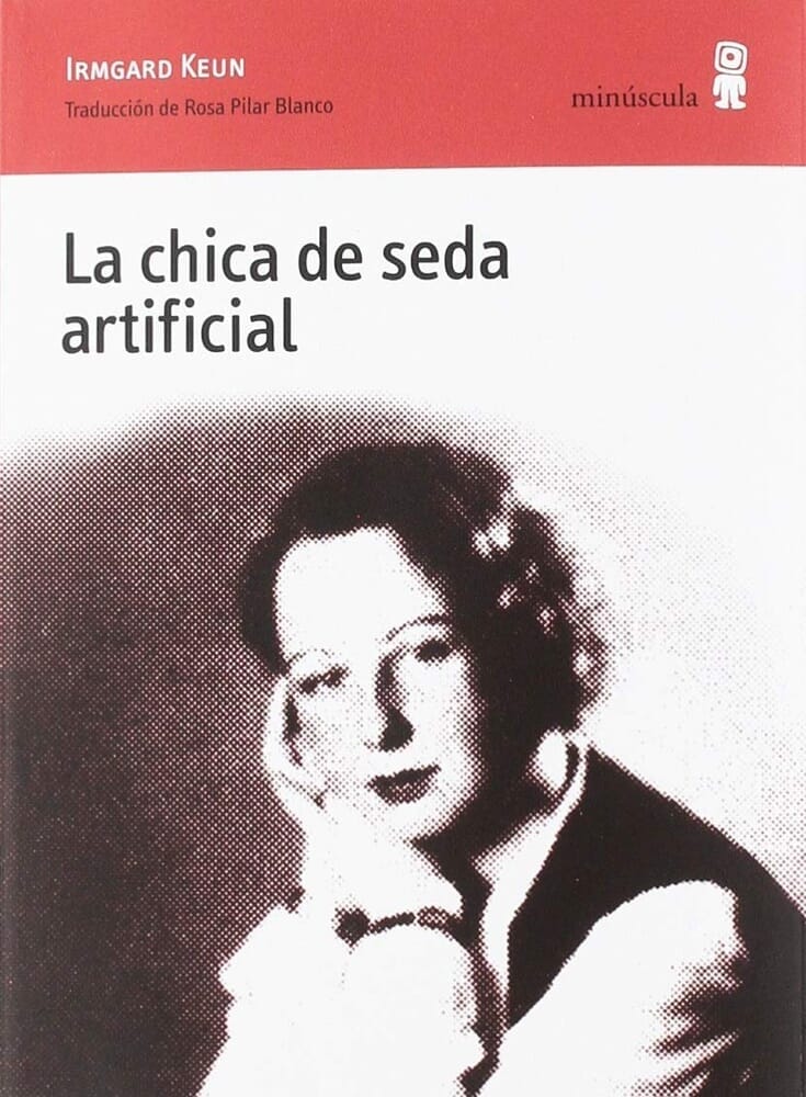 LA CHICA DE SEDA ARTIFICIAL