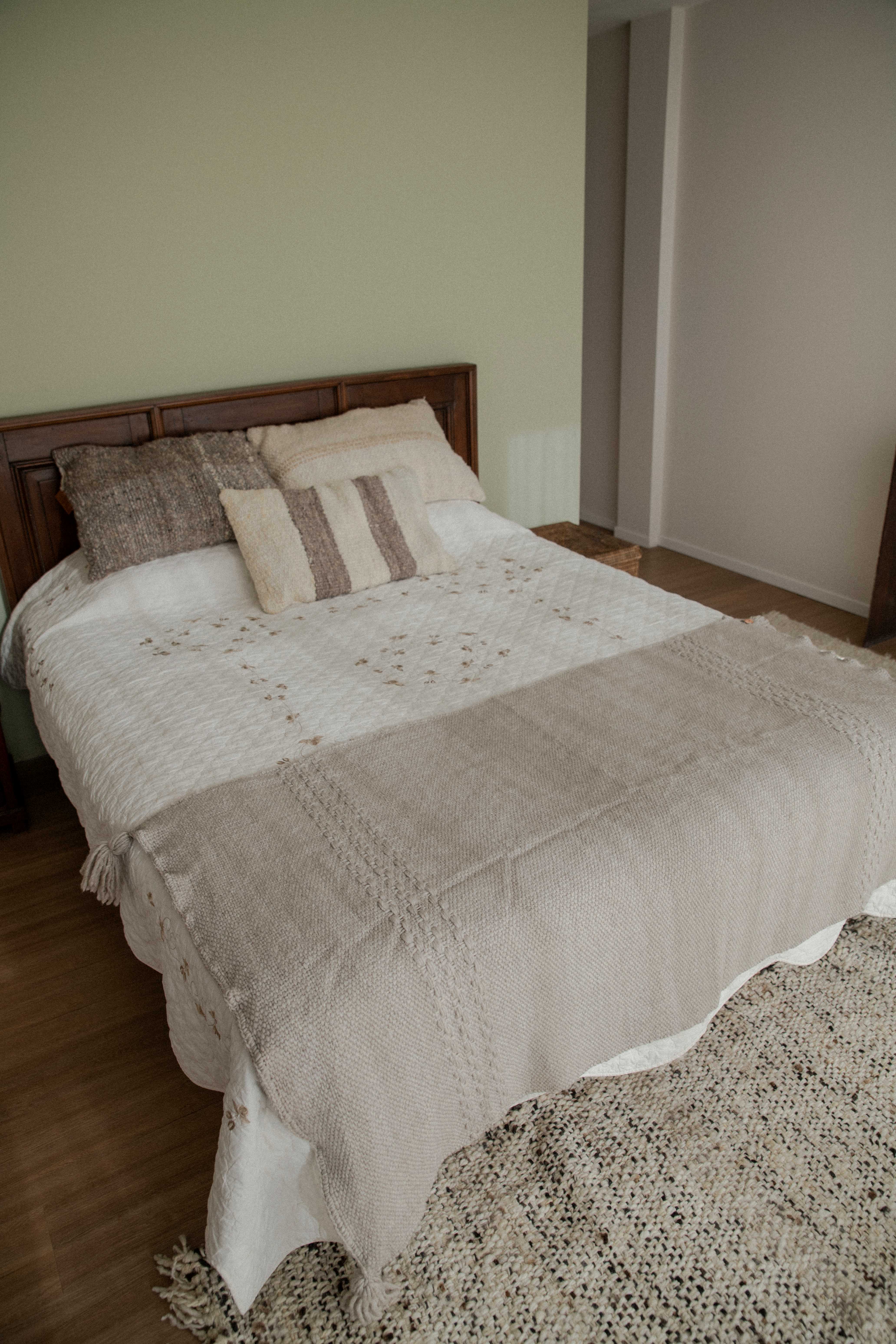 PIE DE CAMA TORCAZA