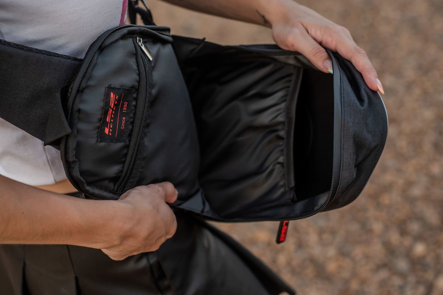 LS2 CROSSBODY 10LT