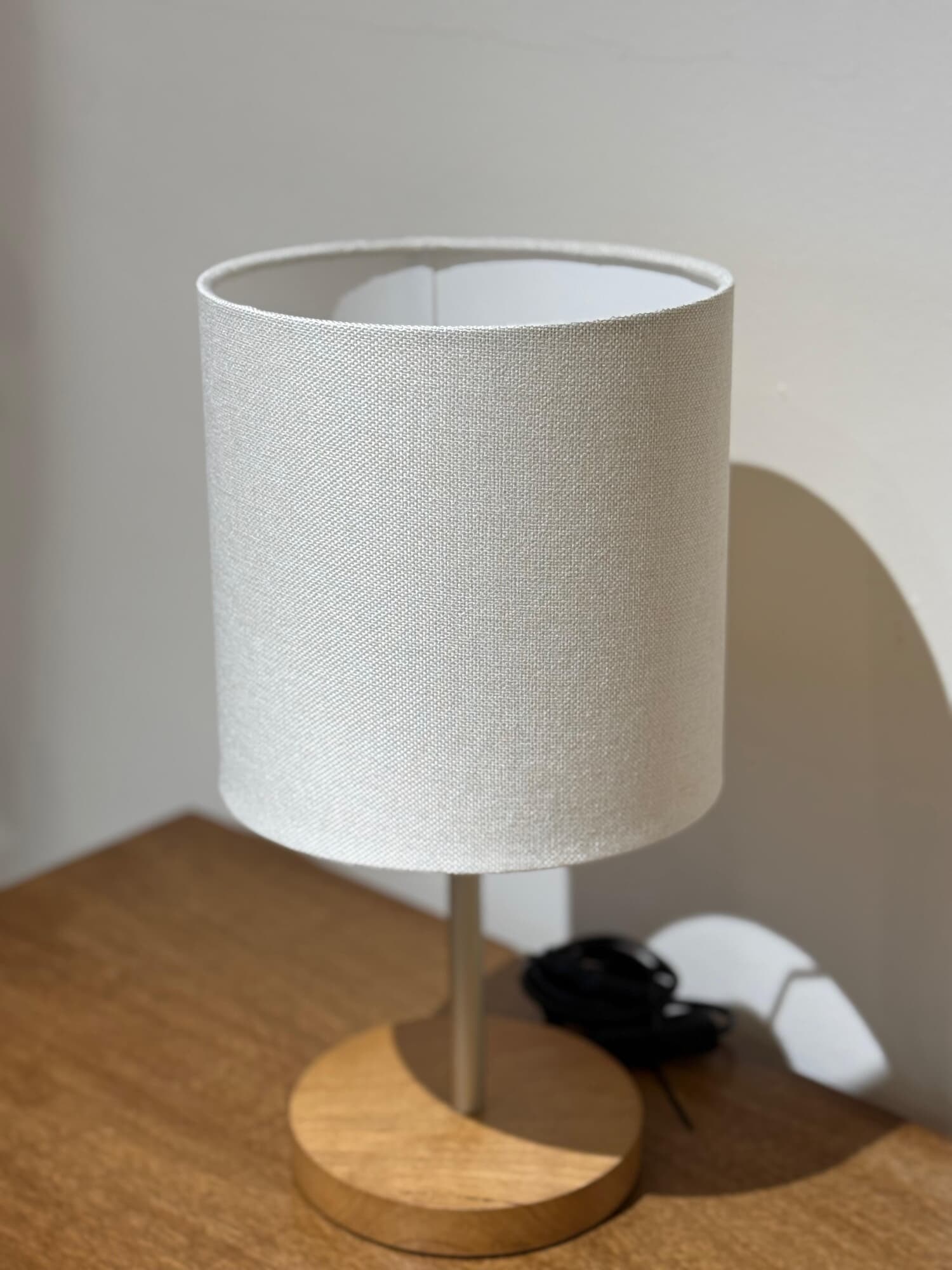 Lampara de mesa Nina