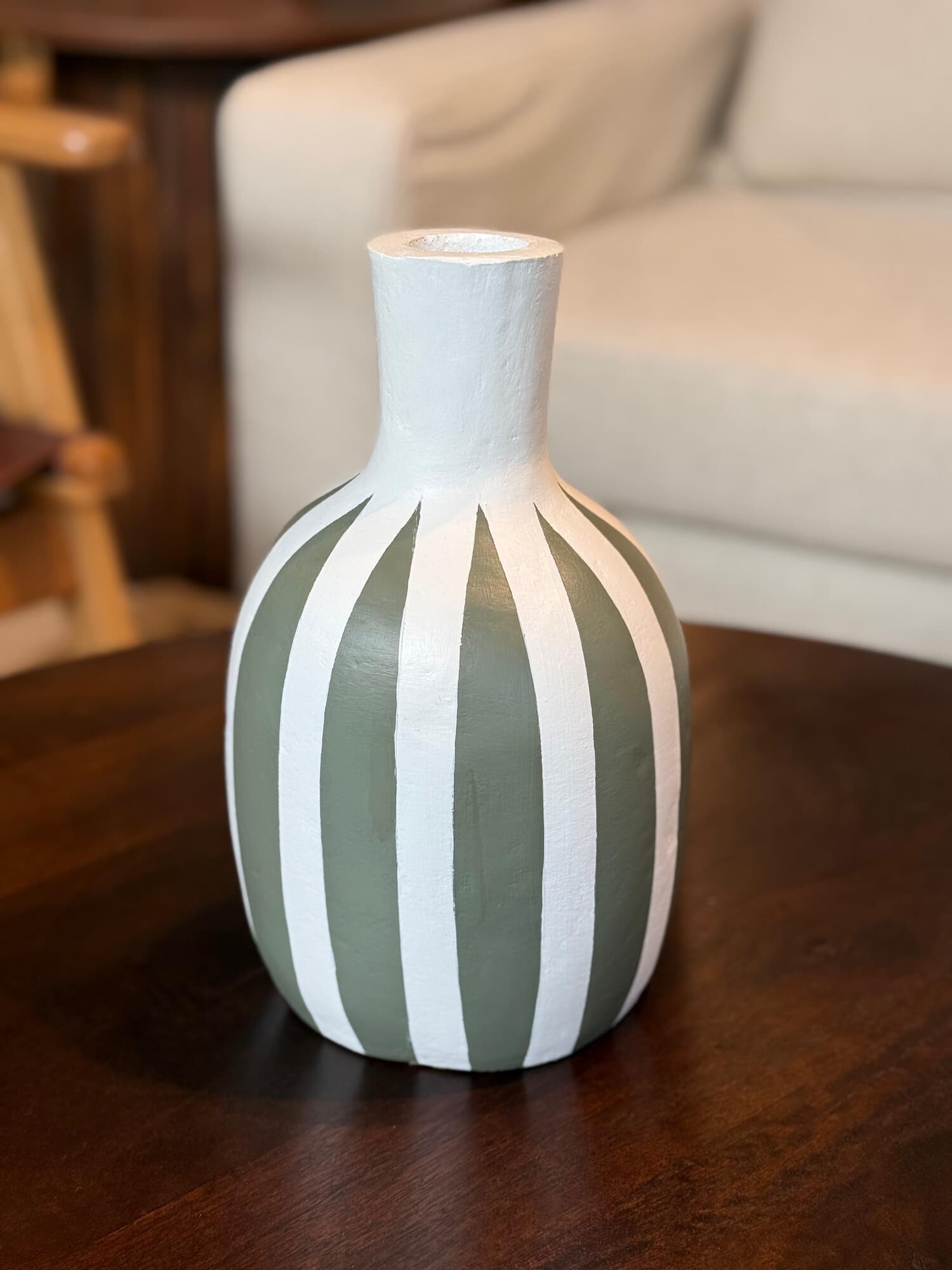Botella rayas verde