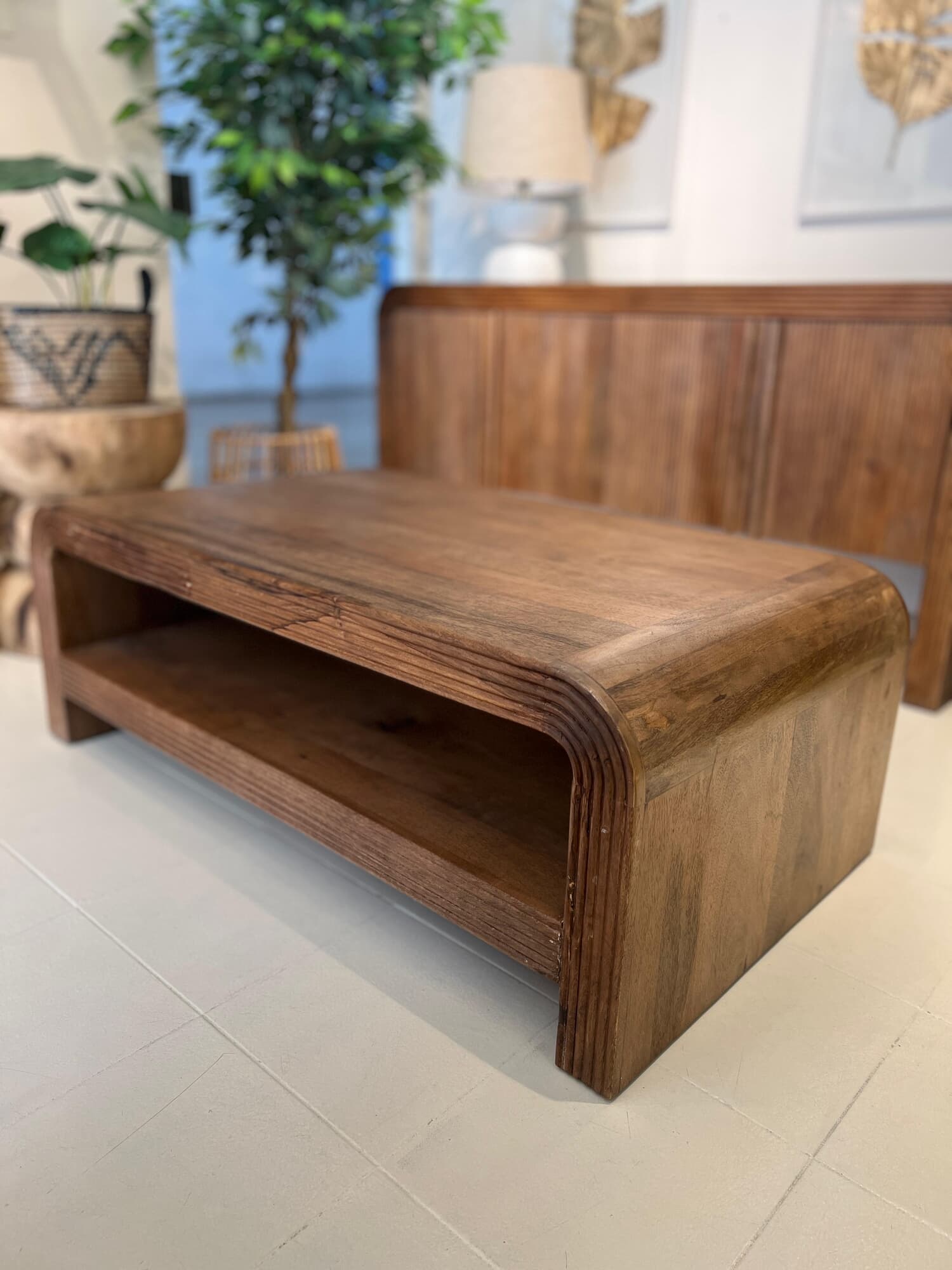 Mesa ratona Mango