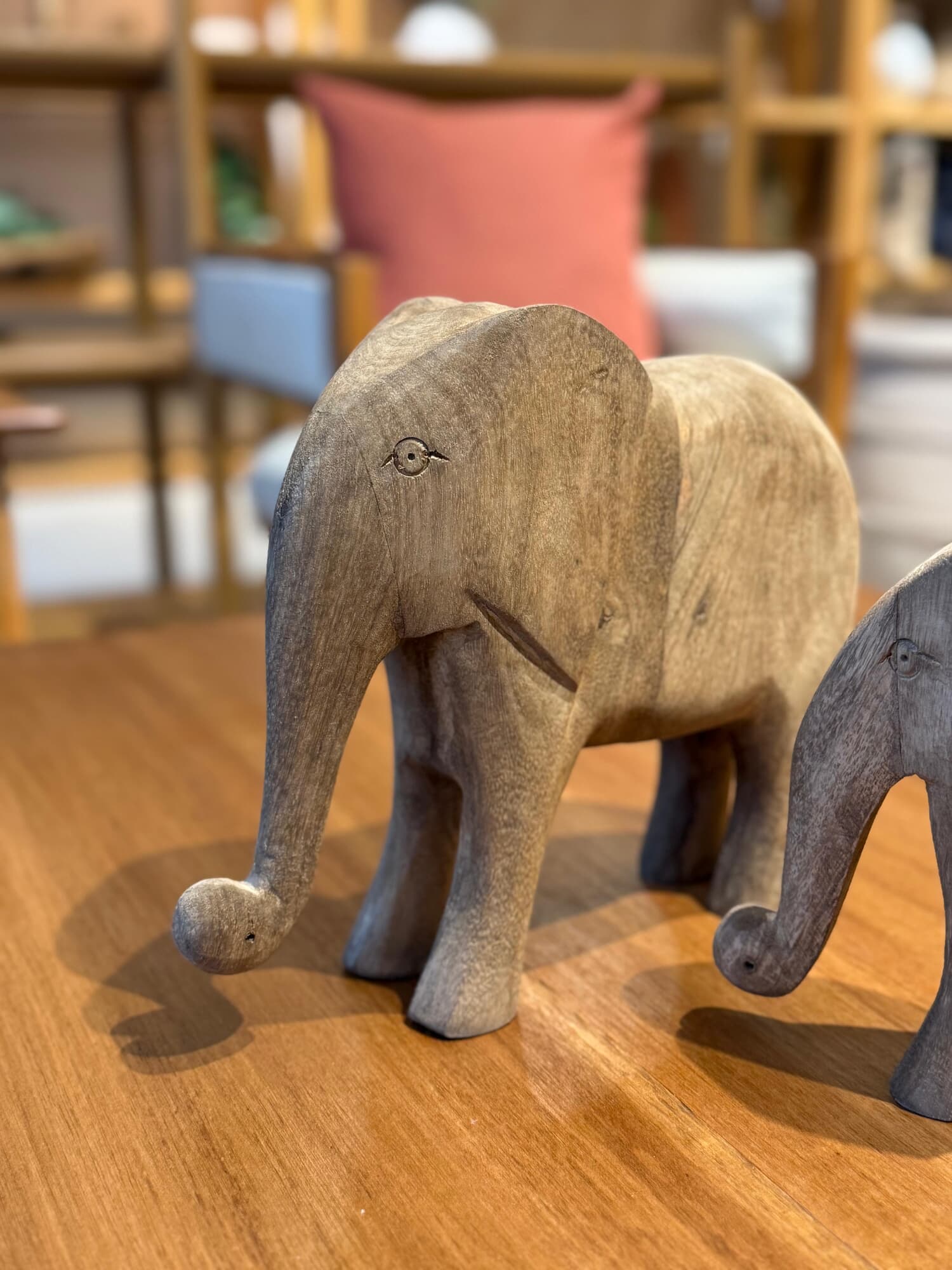 Elefante de madera