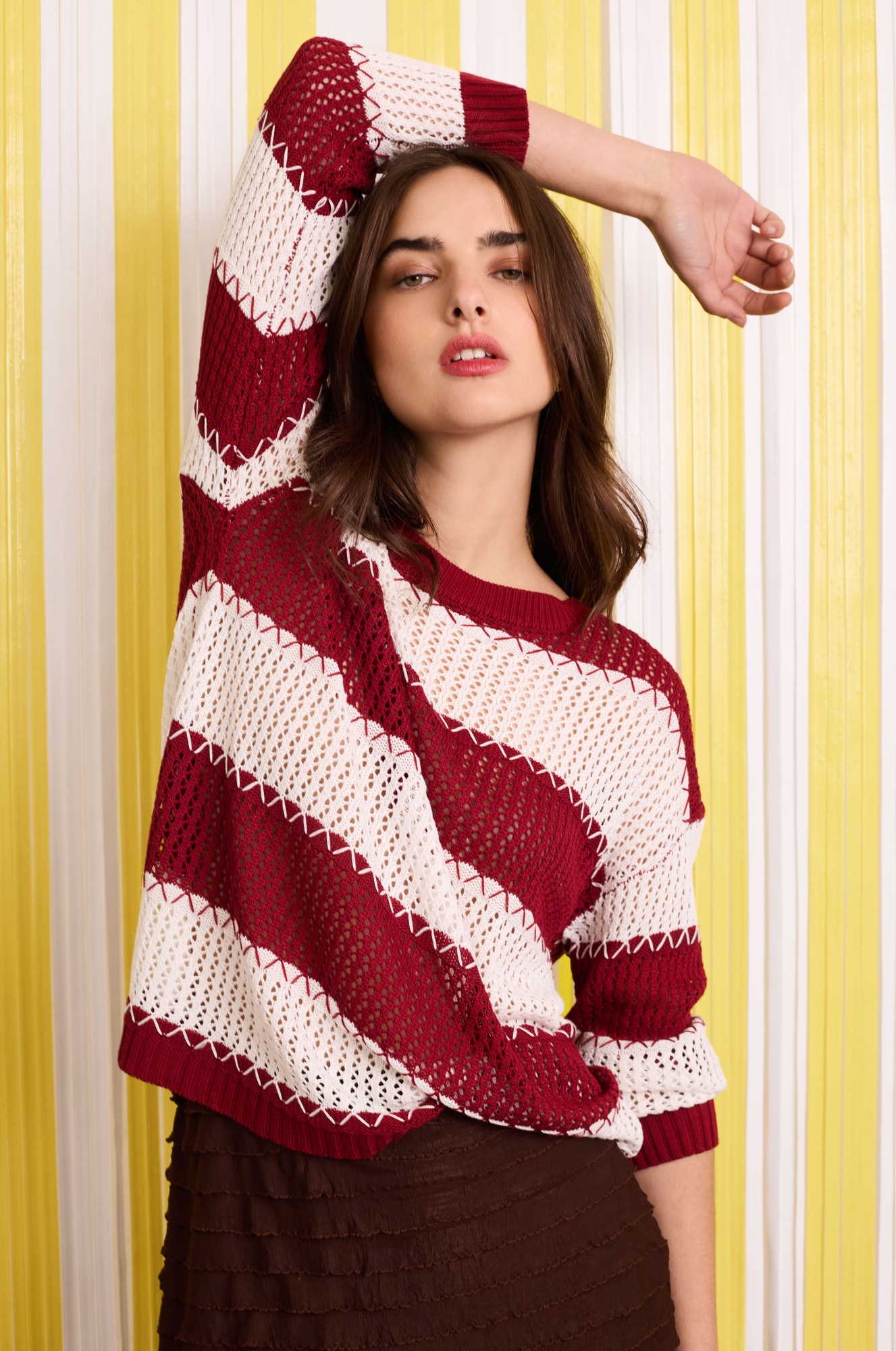 SWEATER BEACH