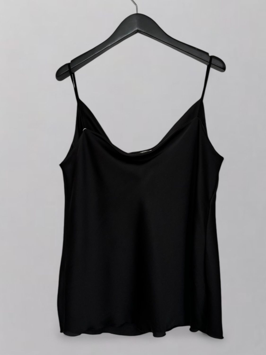 Musculosa Satén Buche Plus