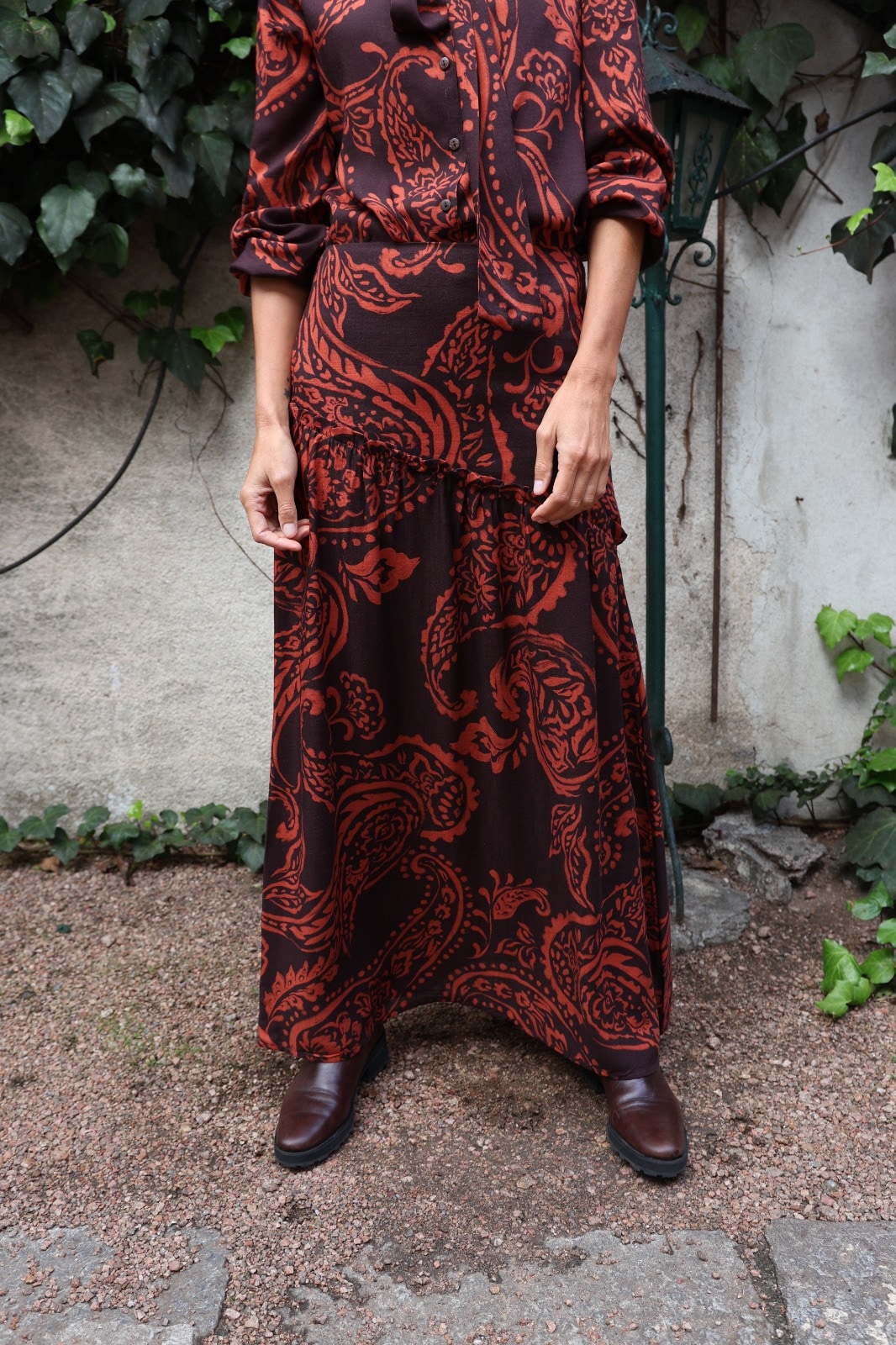 FALDA IRREGULAR LINO FLORES
