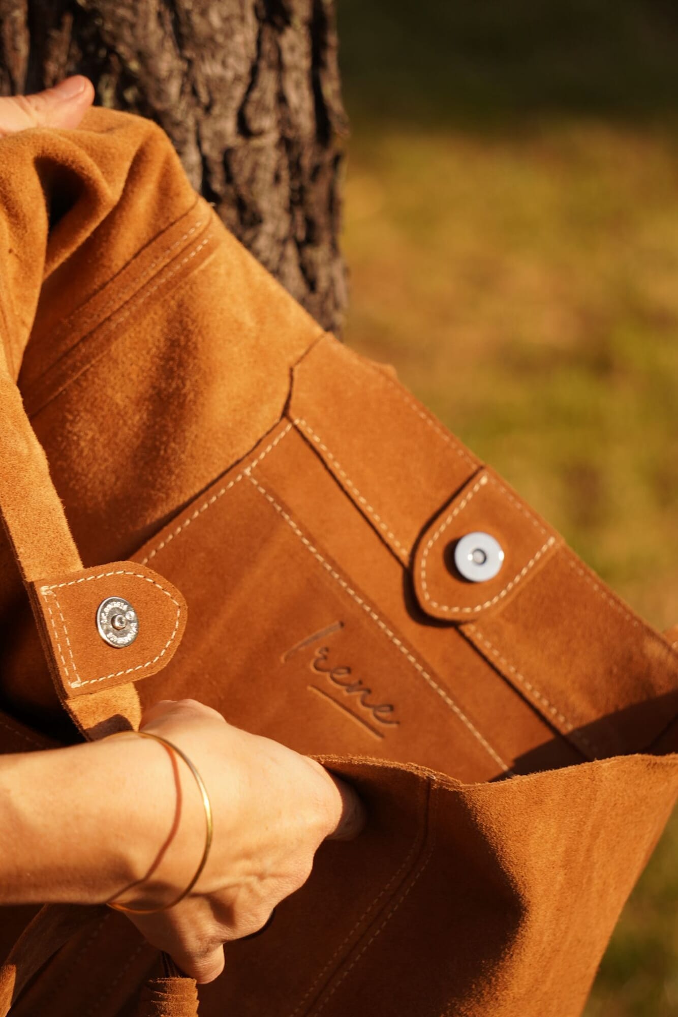 TOTE SUEDE CAMEL