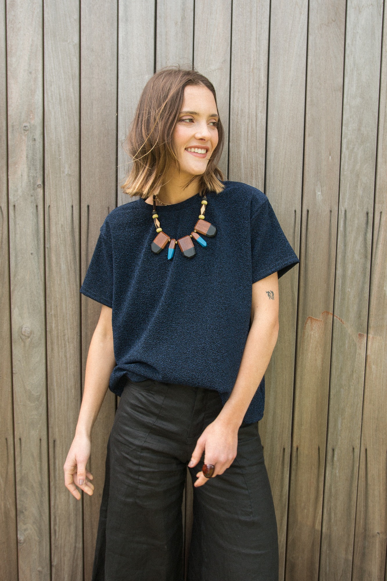 REMERA SHINE ON