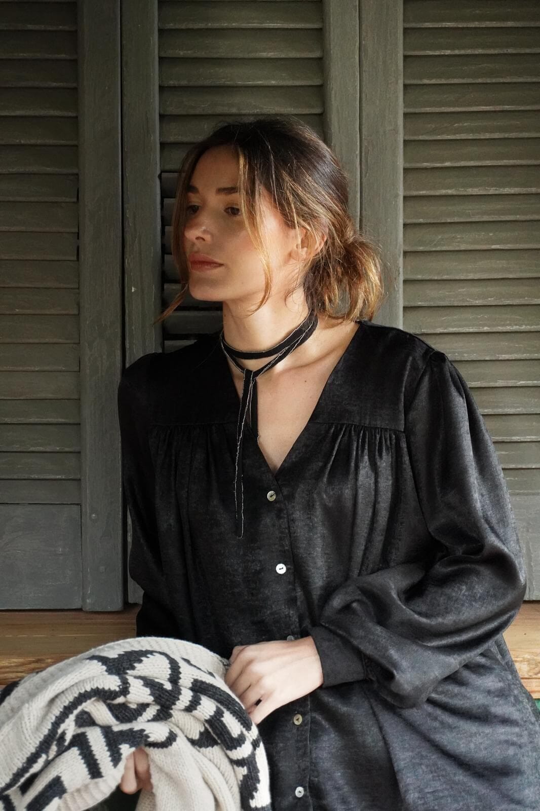 CAMISA MIA BLACK SILK