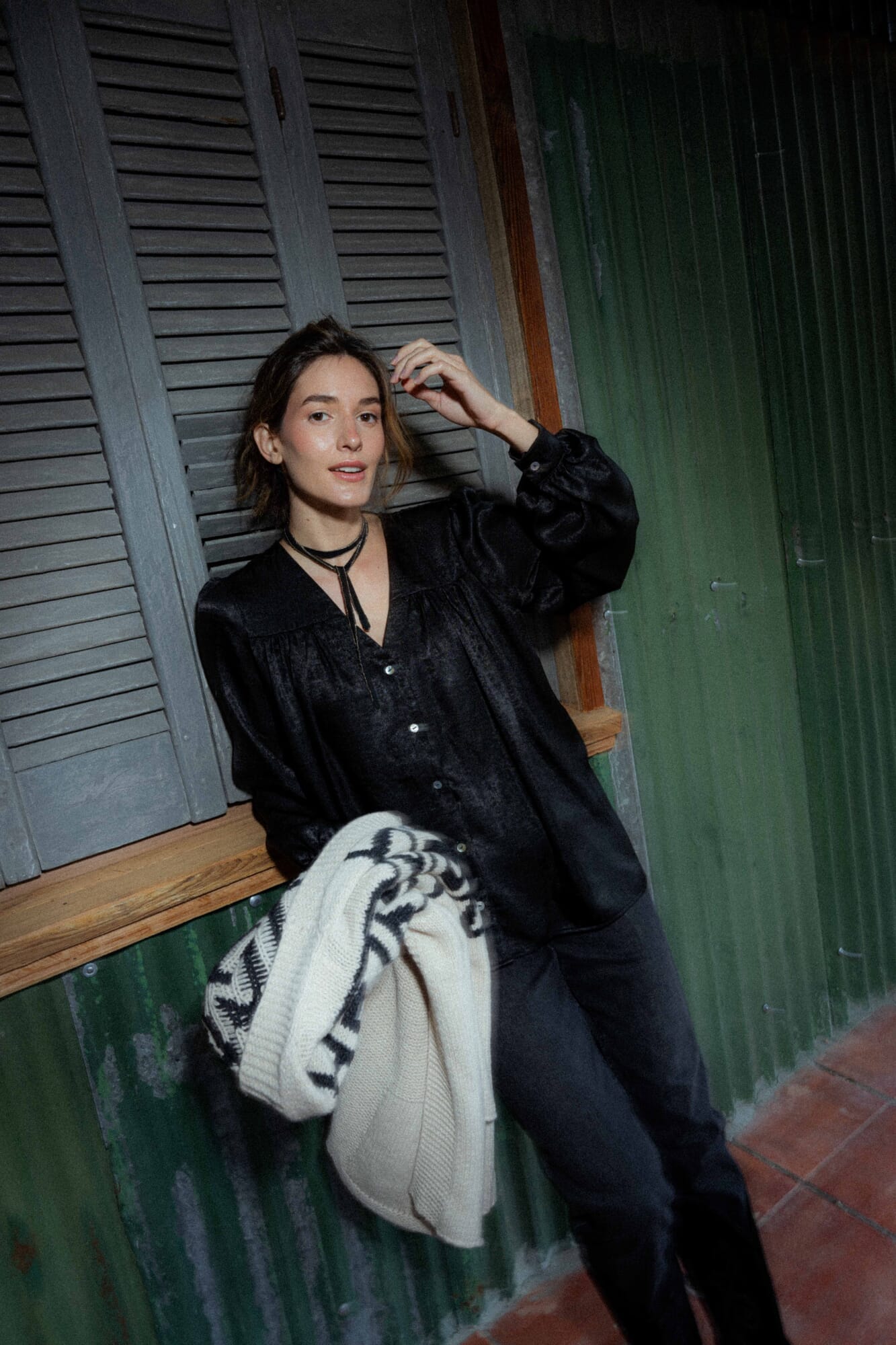 CAMISA MIA BLACK SILK