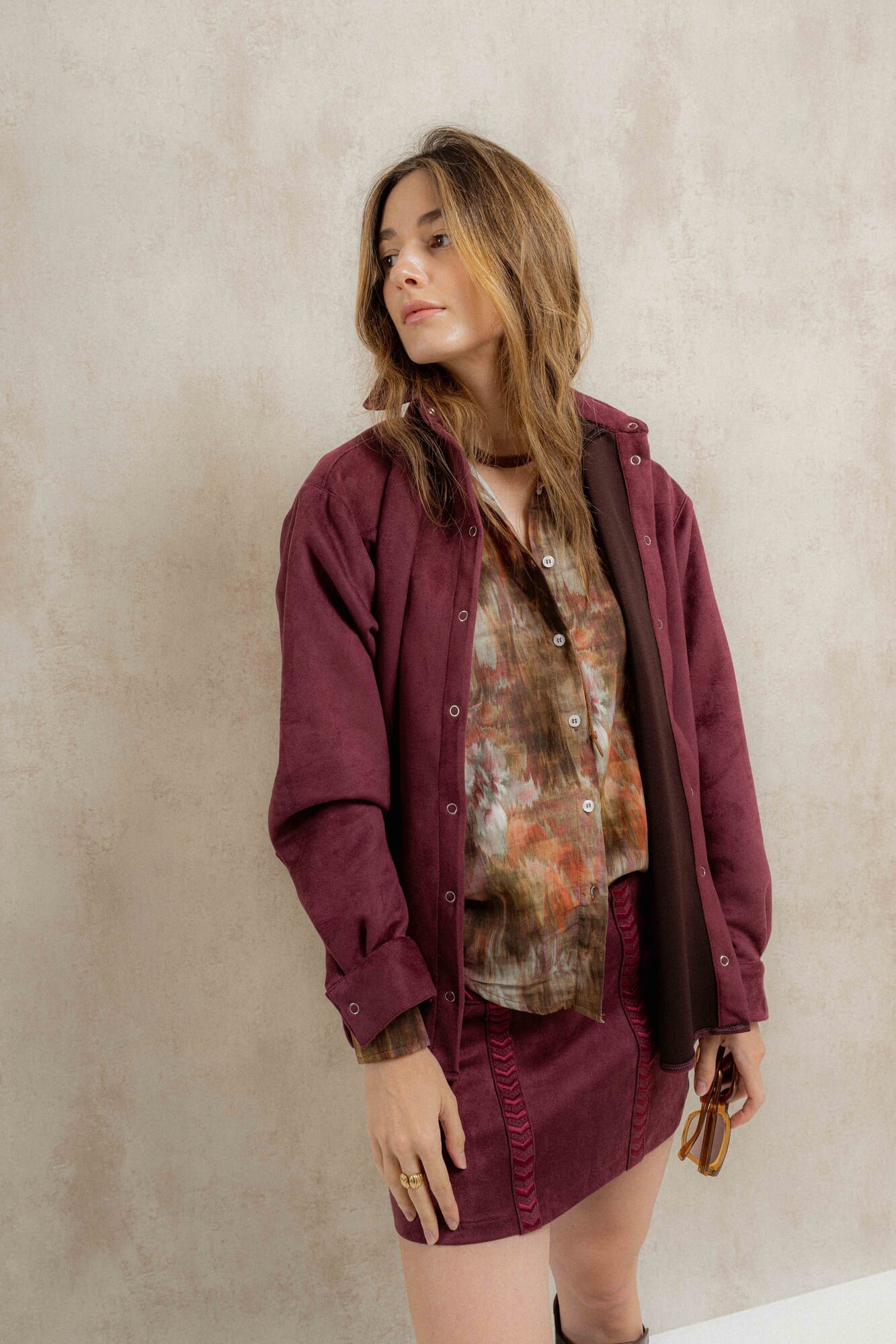 CAMISA TEXAS SUEDE BORDADA