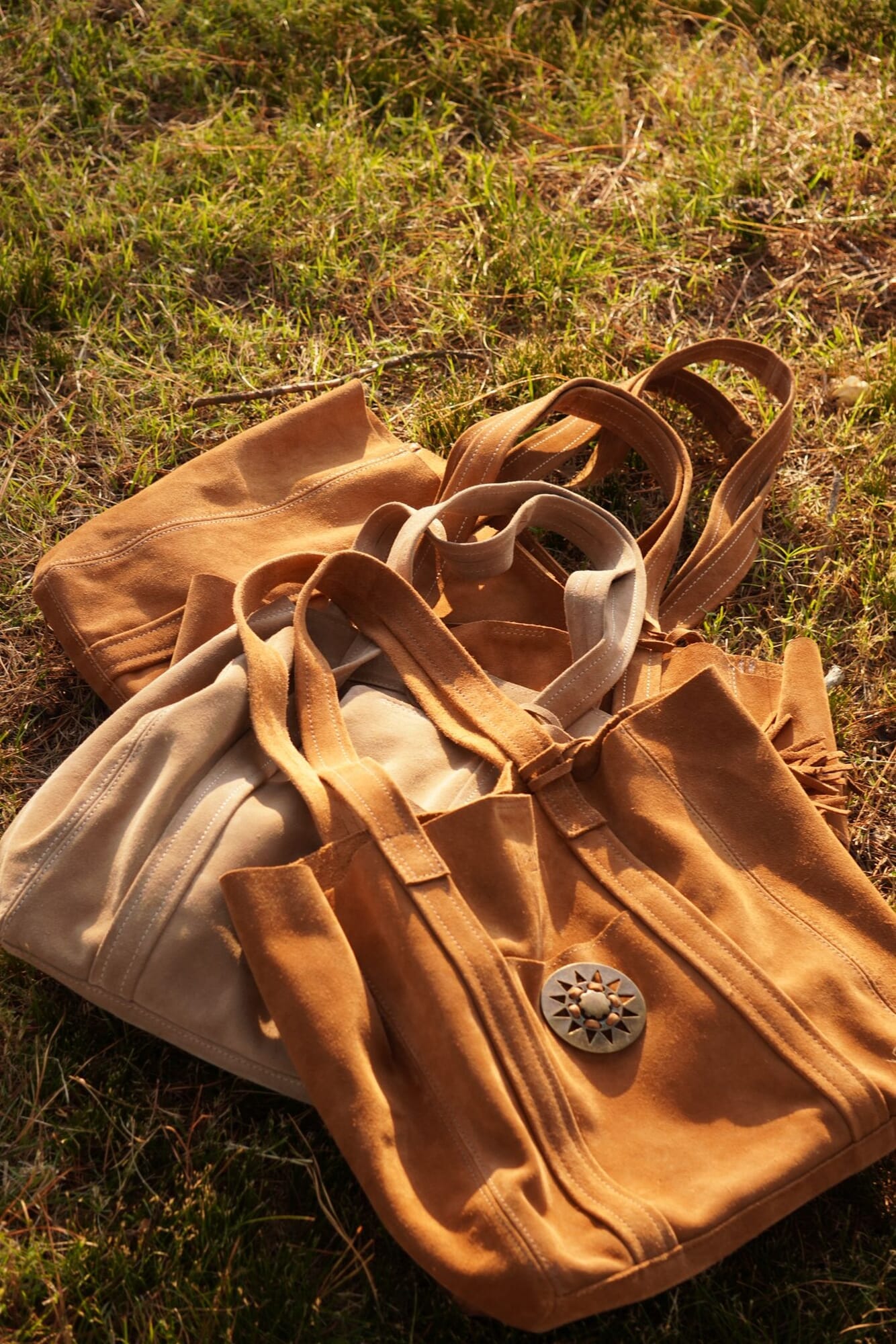 TOTE SUEDE SOL