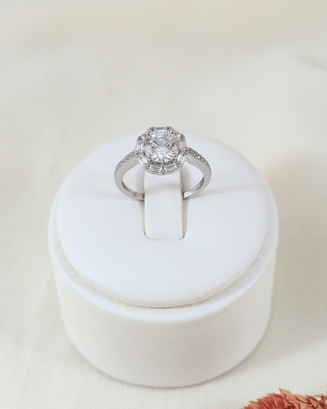 Anillo Solitario Lara
