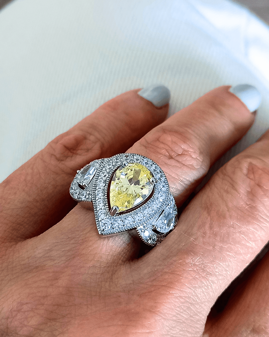 Anillo Radiante