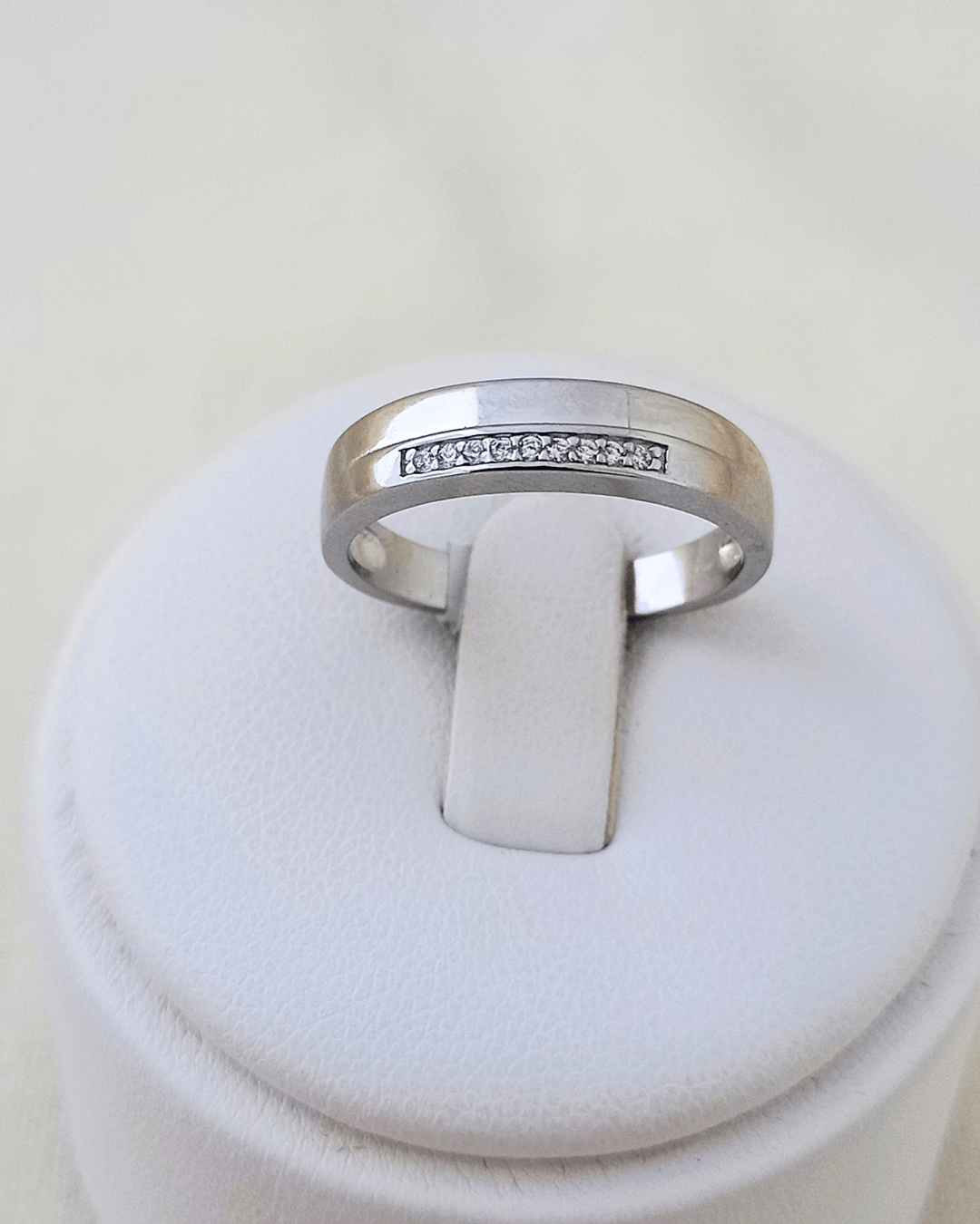 Anillo Clásico Línea