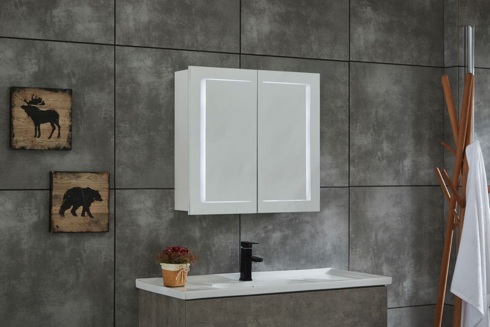 KLIPEN MC-017 BOTIQUIN 66X63X15 2 PUERTAS C/LED